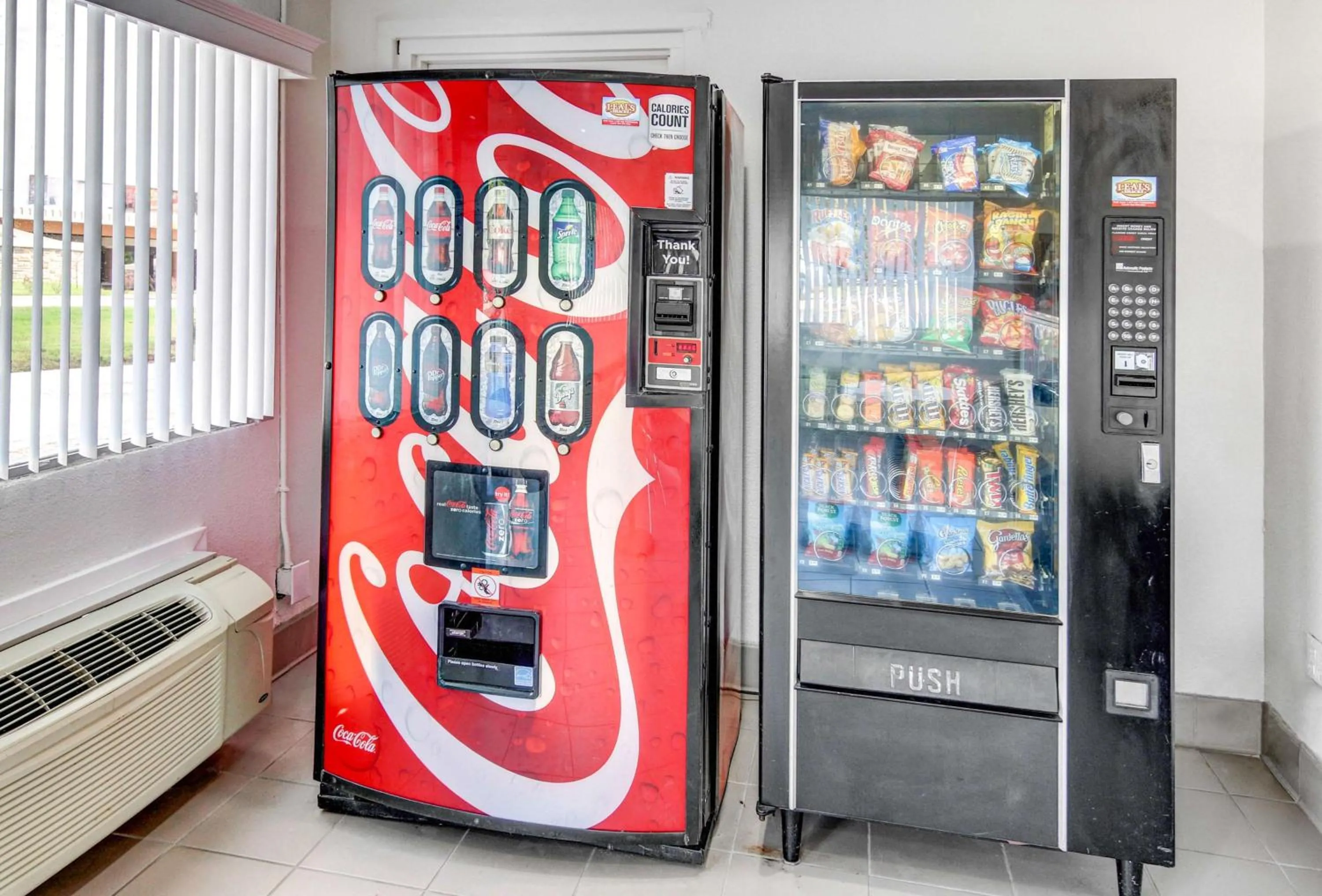 On site in Motel 6 Waco - Lacy Lakeview