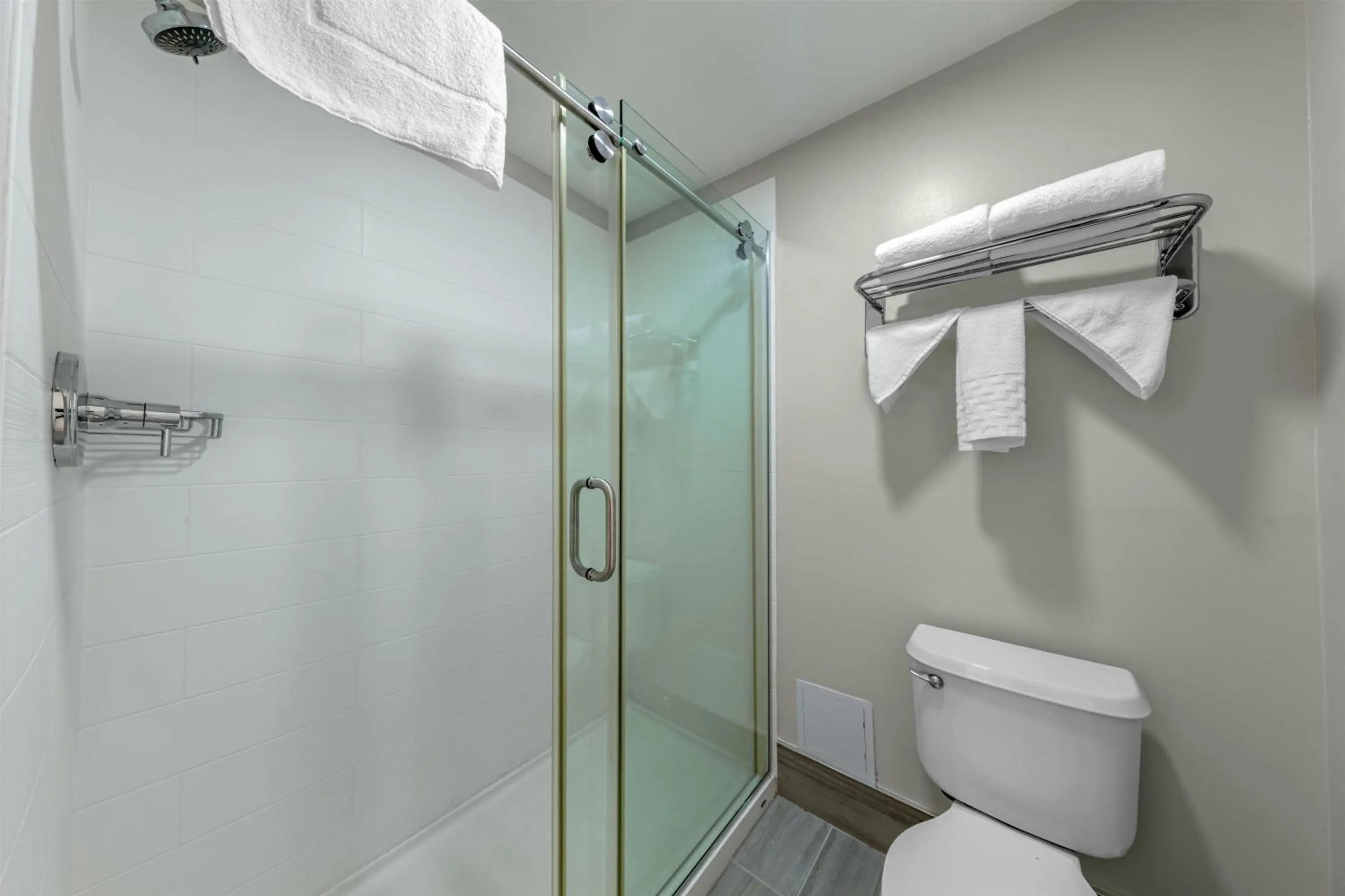 Bathroom in Best Western of Clewiston