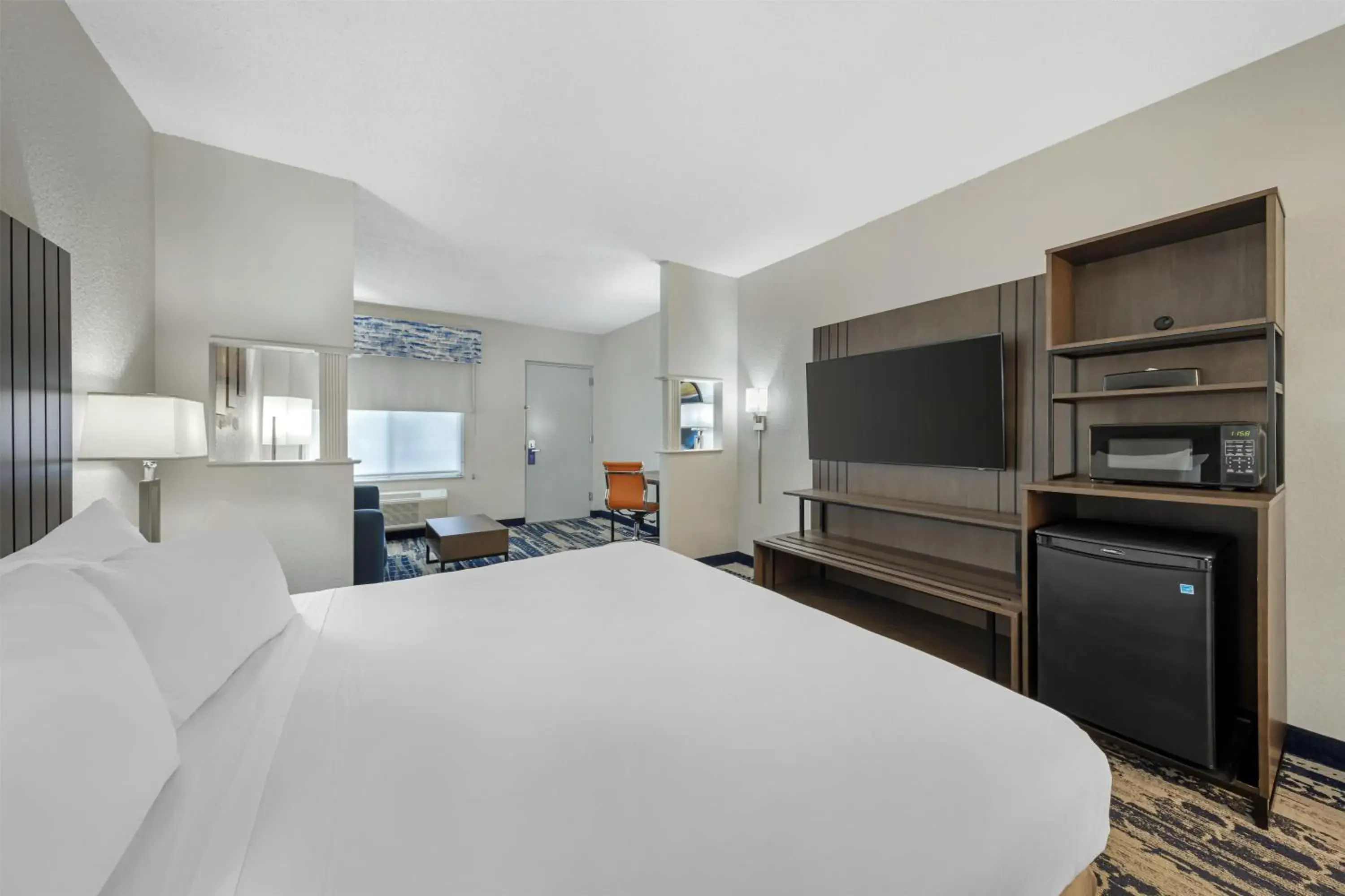 Junior Suite - Non-Smoking in Best Western of Clewiston Junior Suite - Non-Smoking in Best Western of Clewiston