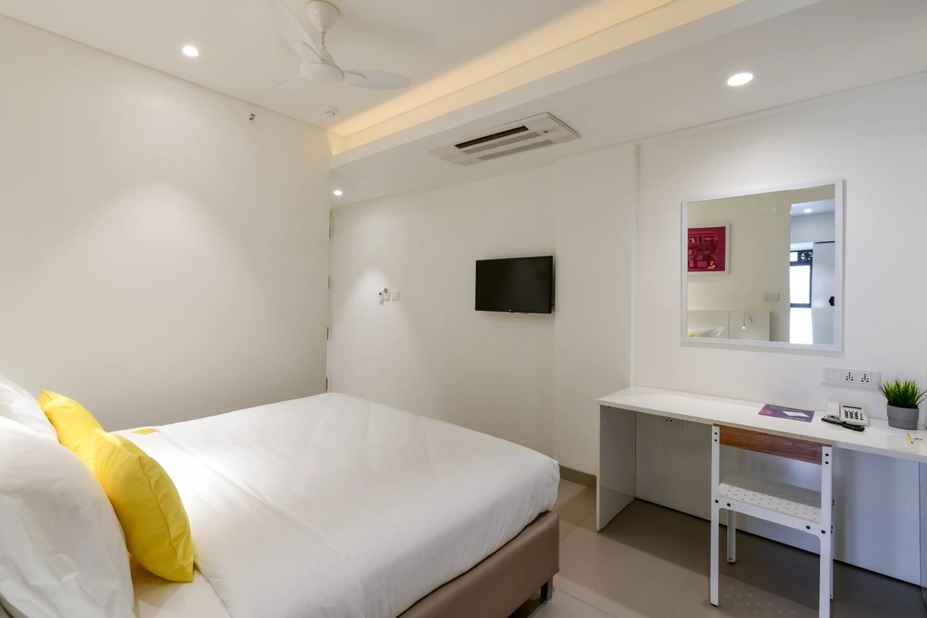 Bedroom, Bed in Hotel Centro