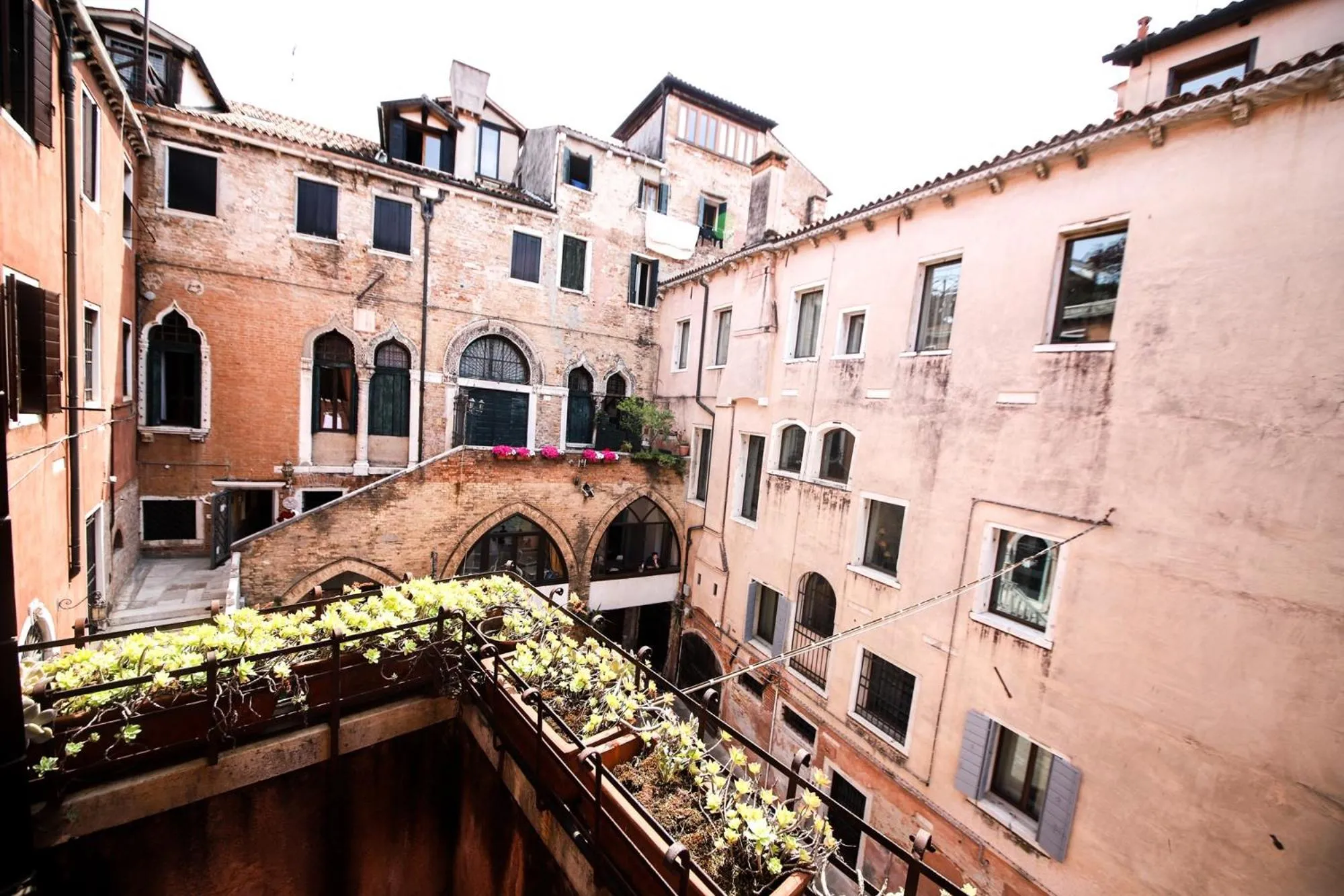 Neighbourhood in Ca' Pellegrini Luxury Grand Canal