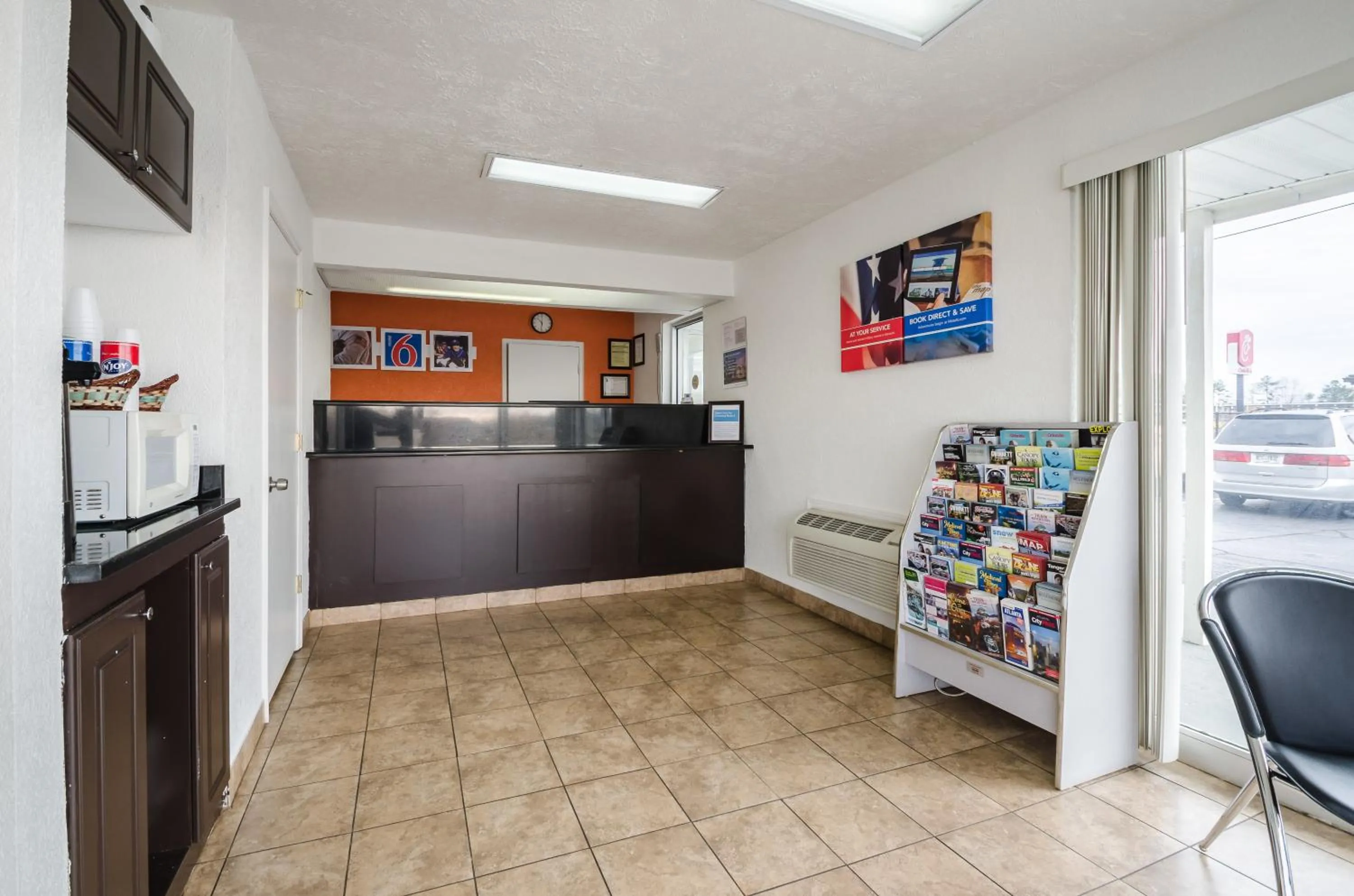 Lobby or reception in Motel 6-Commerce, GA