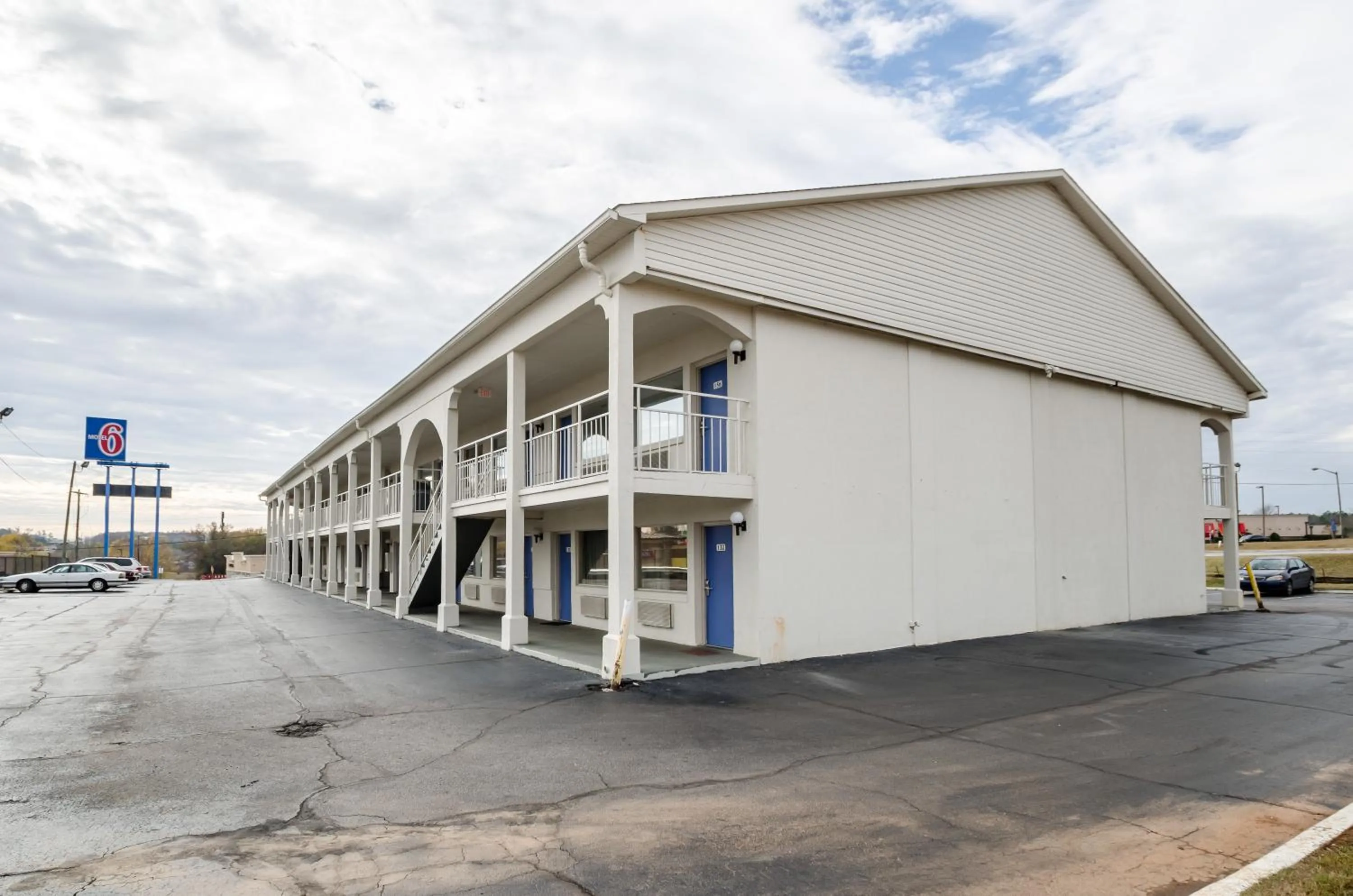 Facade/entrance in Motel 6-Commerce, GA