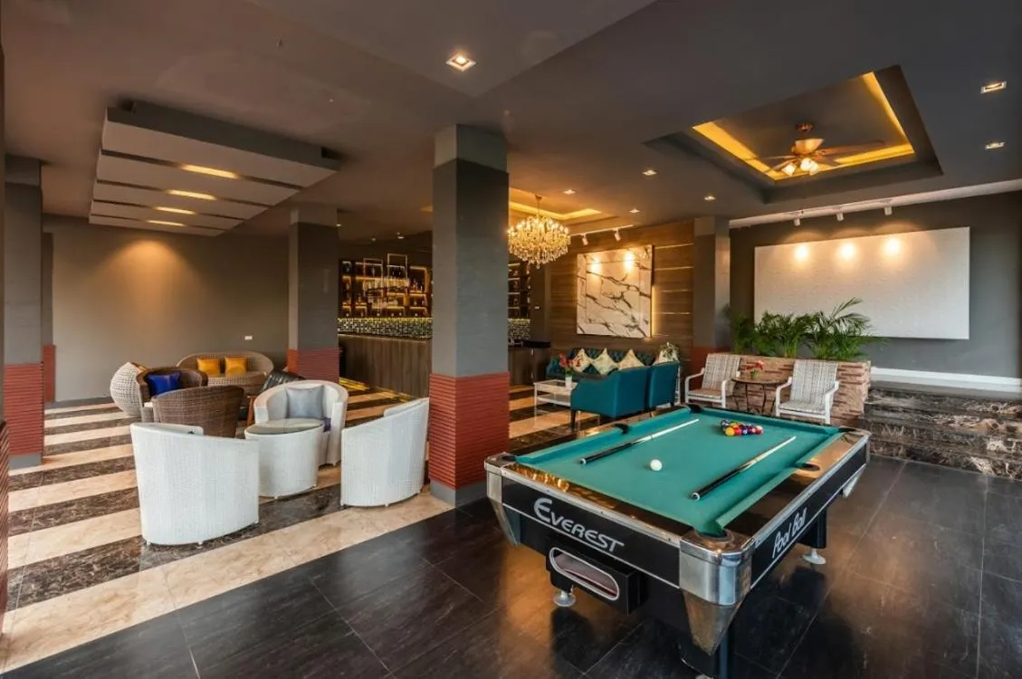 Lounge or bar in Napheera Royal Tel