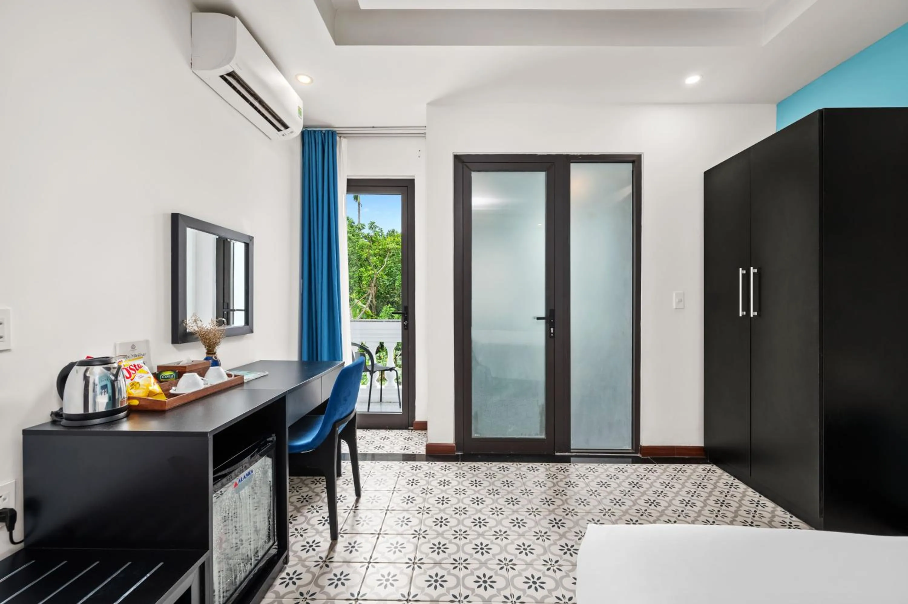 Bed in Royal Mansion Boutique Hoi An