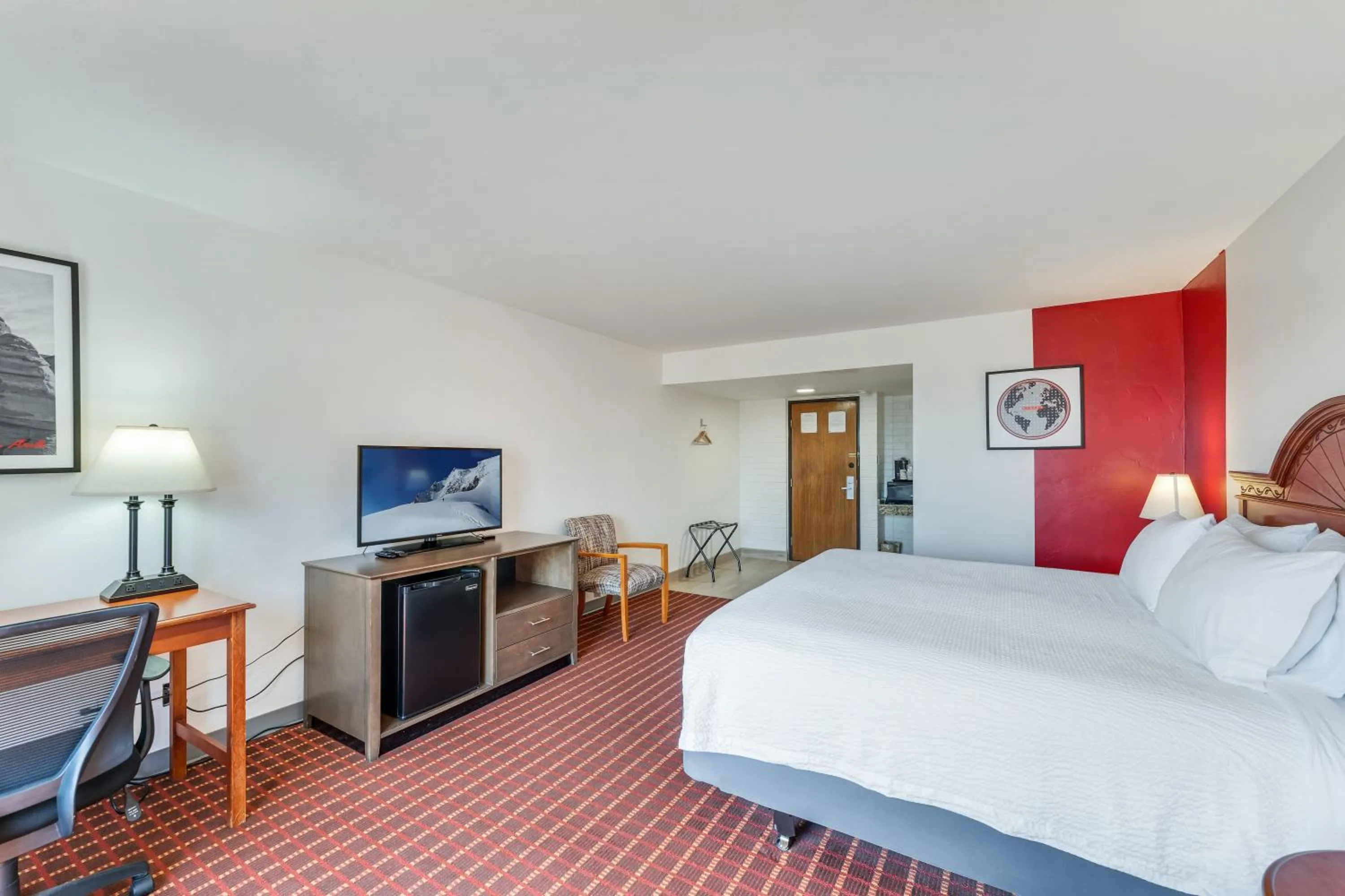 TV and multimedia, Bed in Ramada by Wyndham Richfield UT I-70