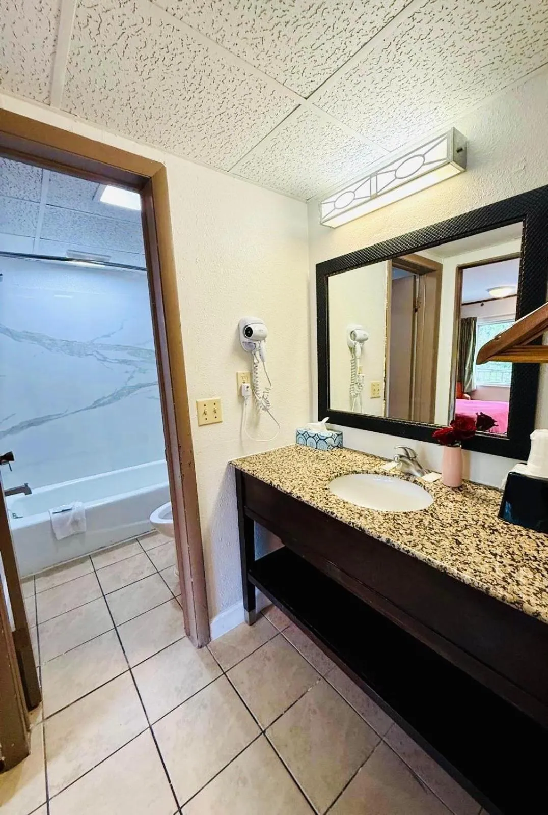 Shower in Tennessee Mountain Lodge