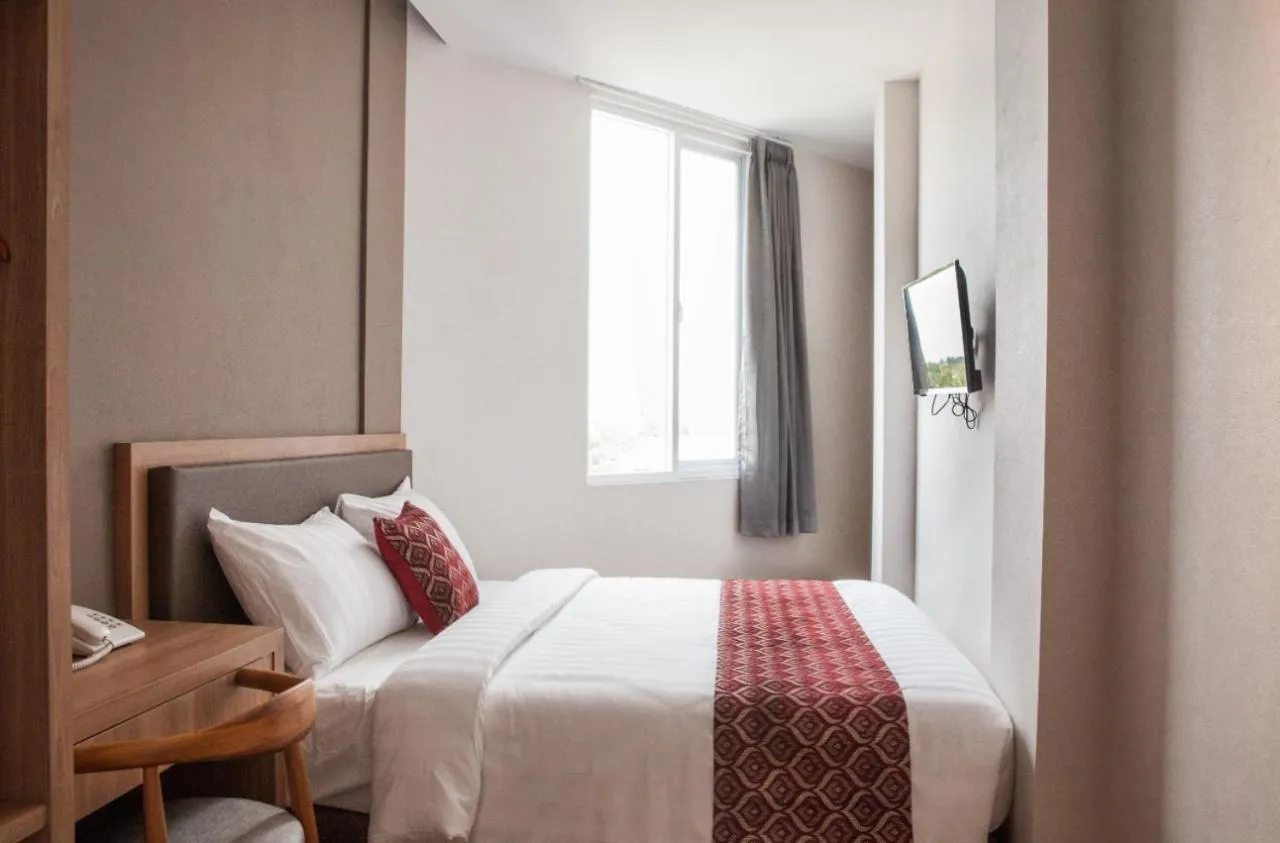 Bedroom in Grand Caman hotel