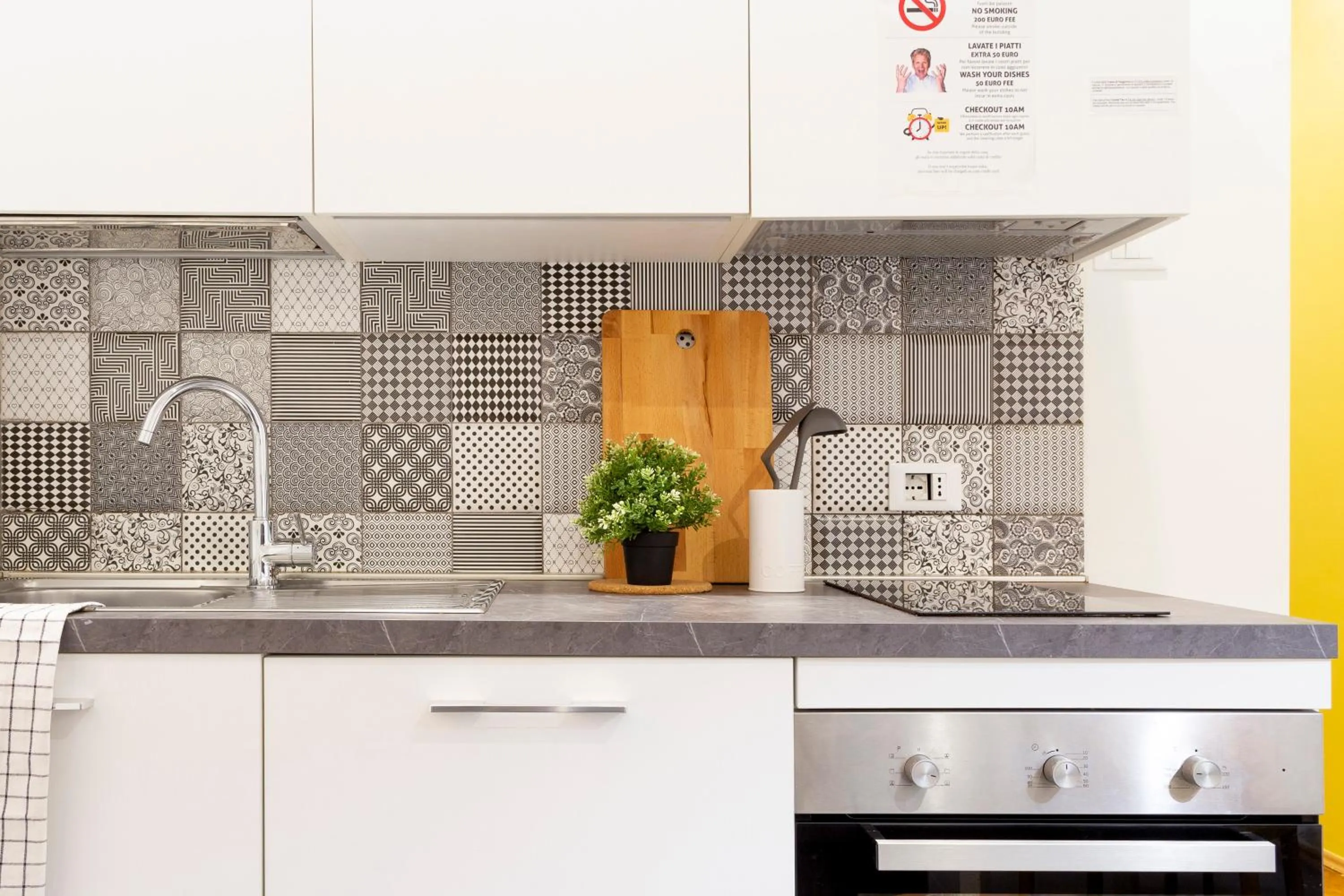 Kitchen or kitchenette in Elegante appartamento vicino alla stazione - Gold