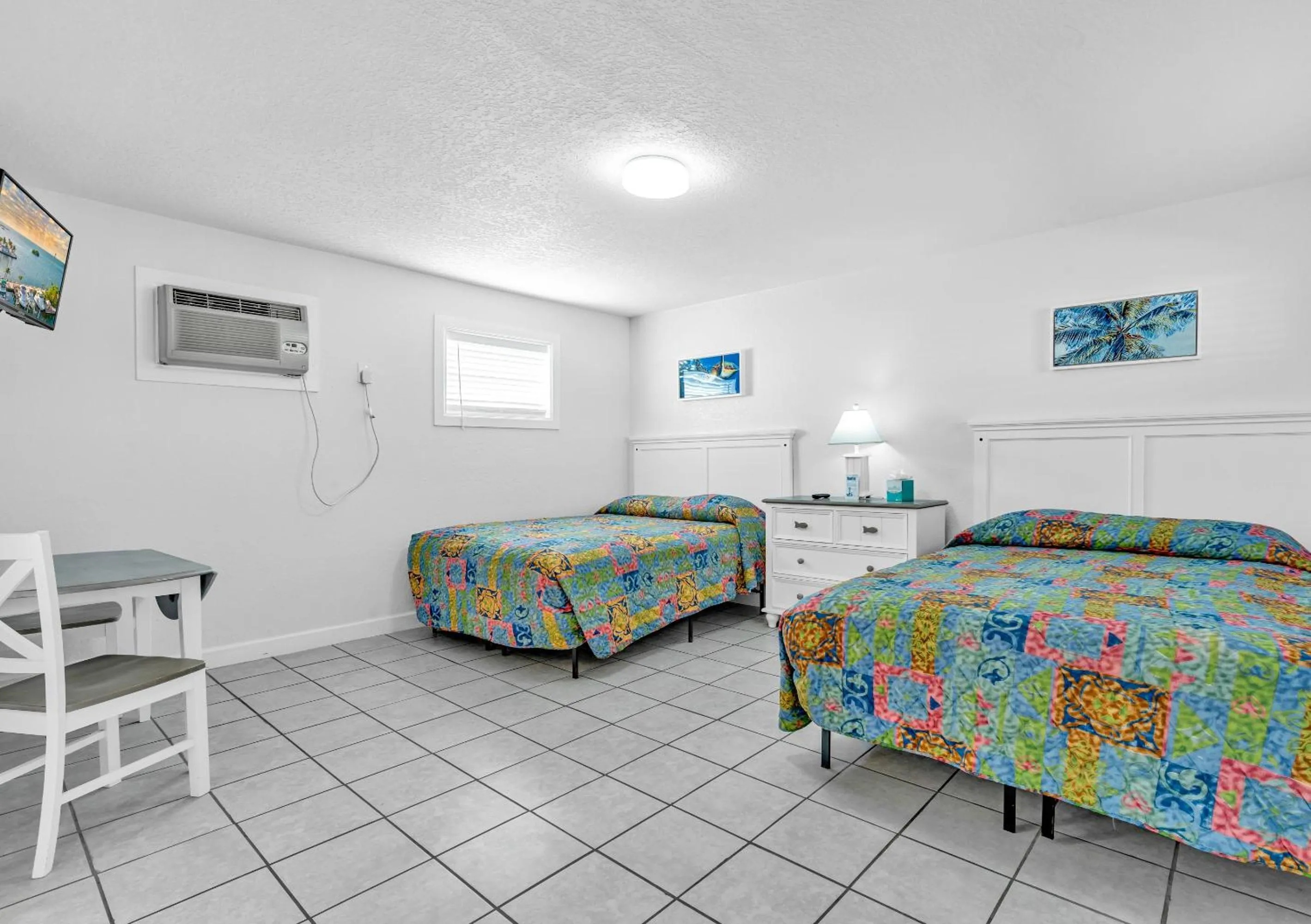 Bed in Blackfin Resort and Marina