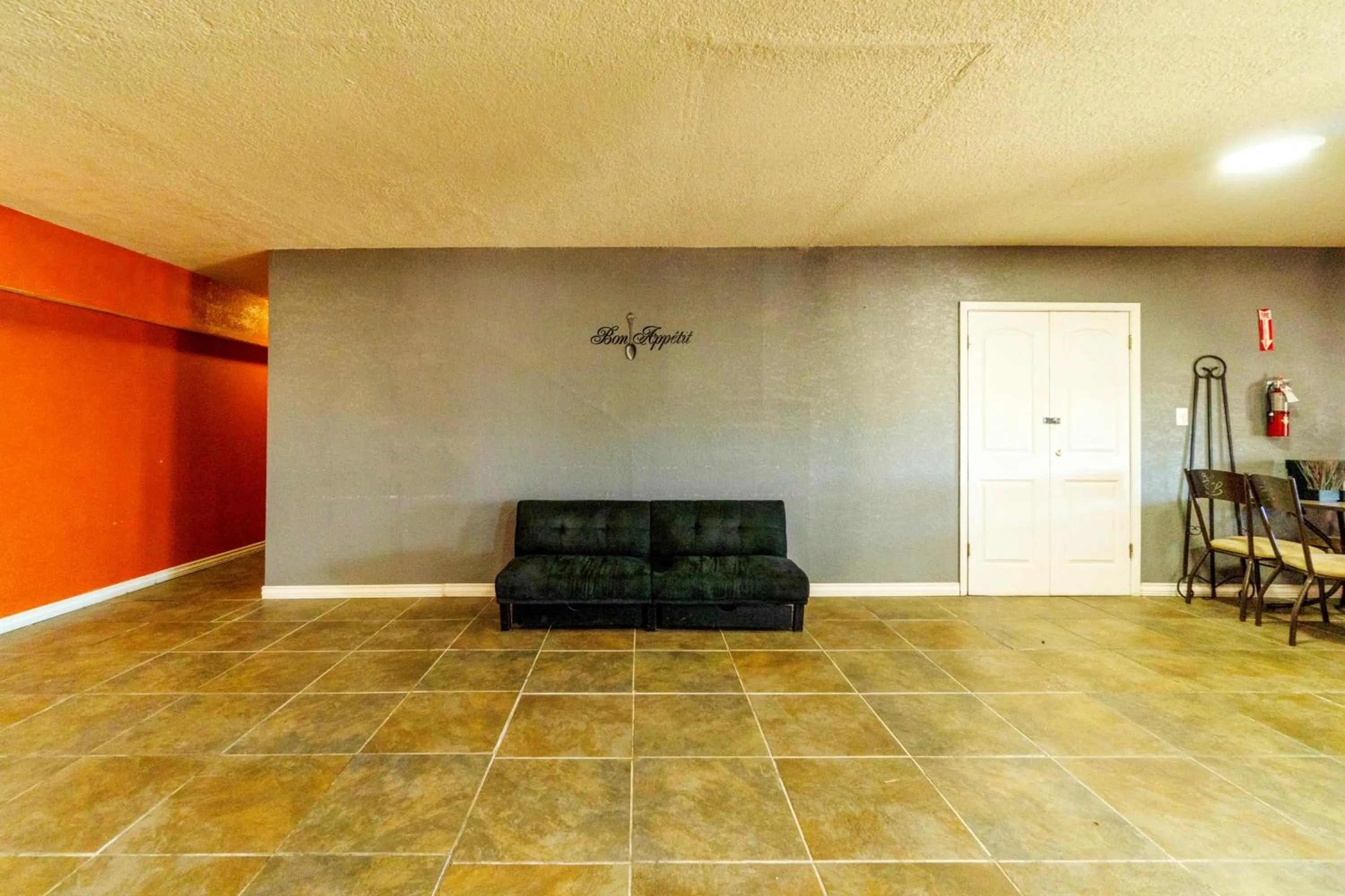 Lobby or reception in Woodfield Inn & Suites Hotel O, Yoakum TX 111