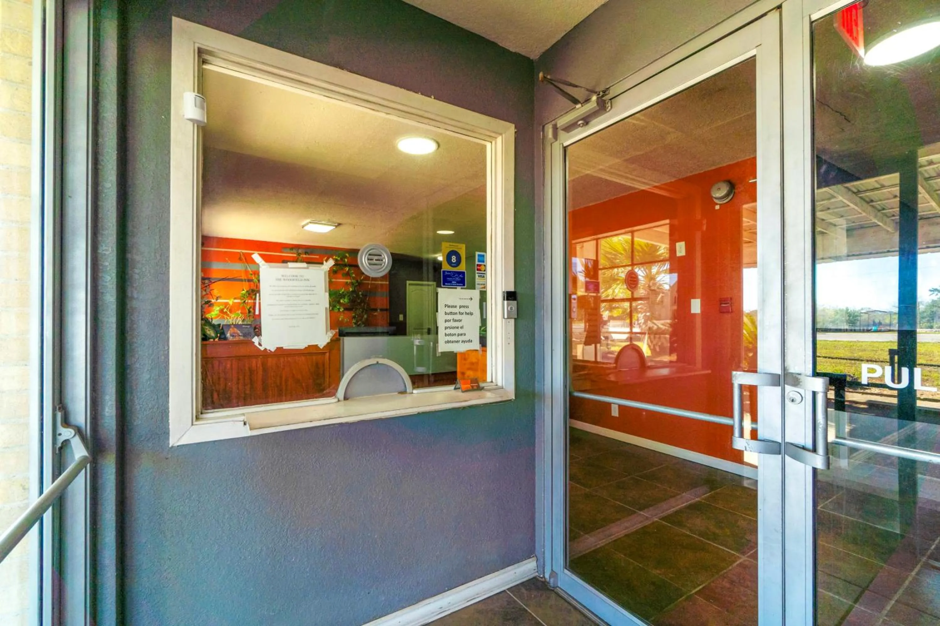 Lobby or reception in Woodfield Inn & Suites Hotel O, Yoakum TX 111