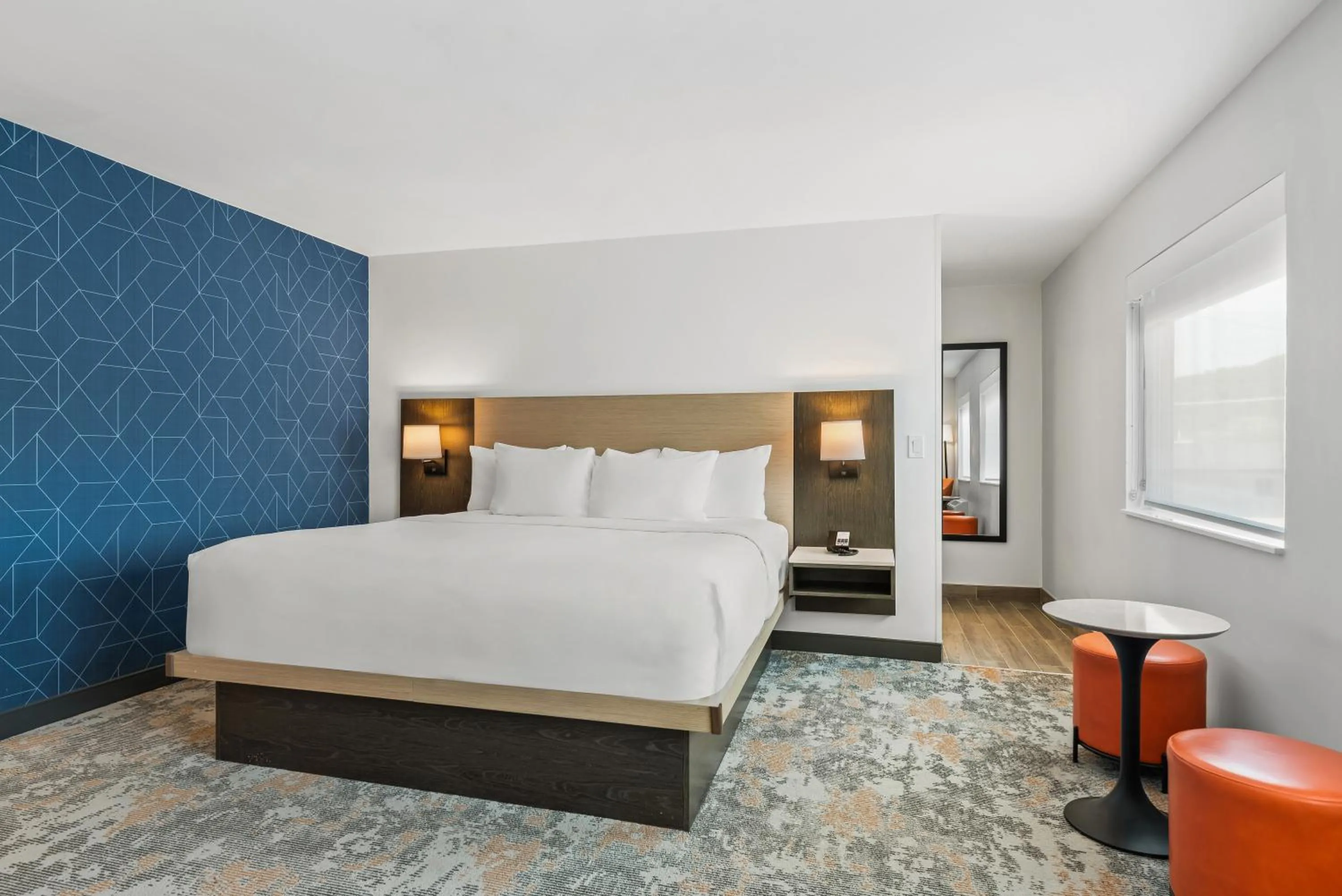 Bed in The Ellsworth Hotel, an Ascend Collection Hotel