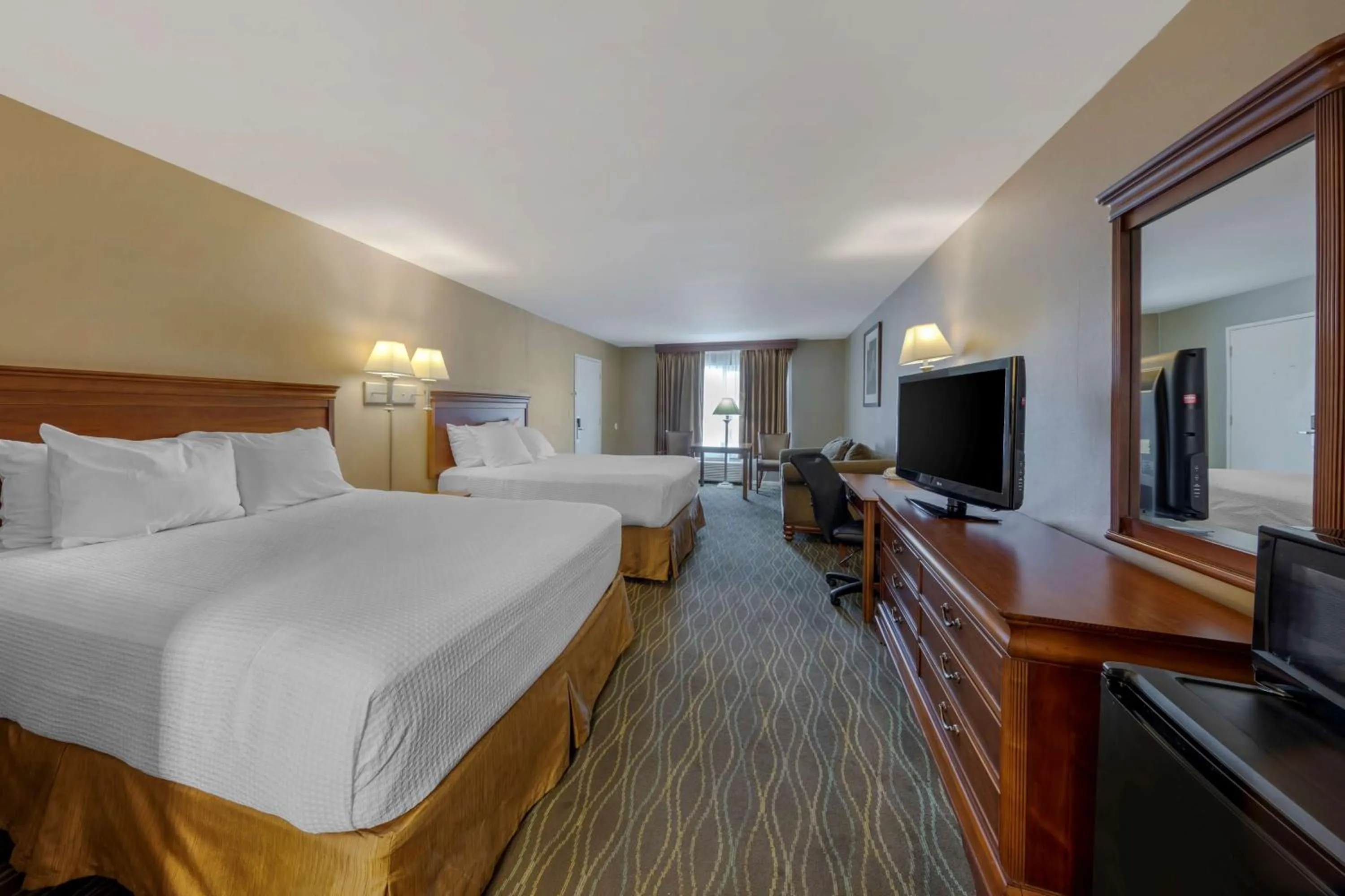 Bedroom, Bed in Best Western La Posada Motel