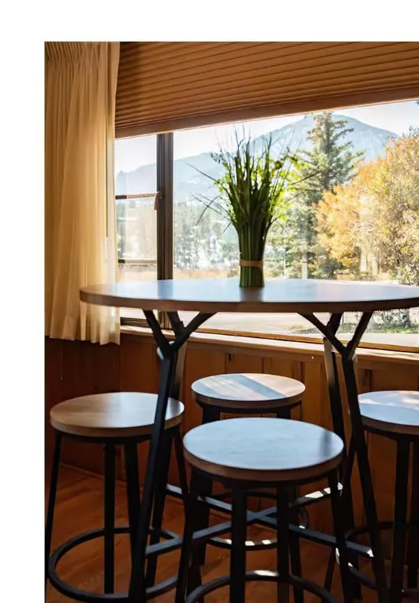 Alpine Trail Ridge Inn