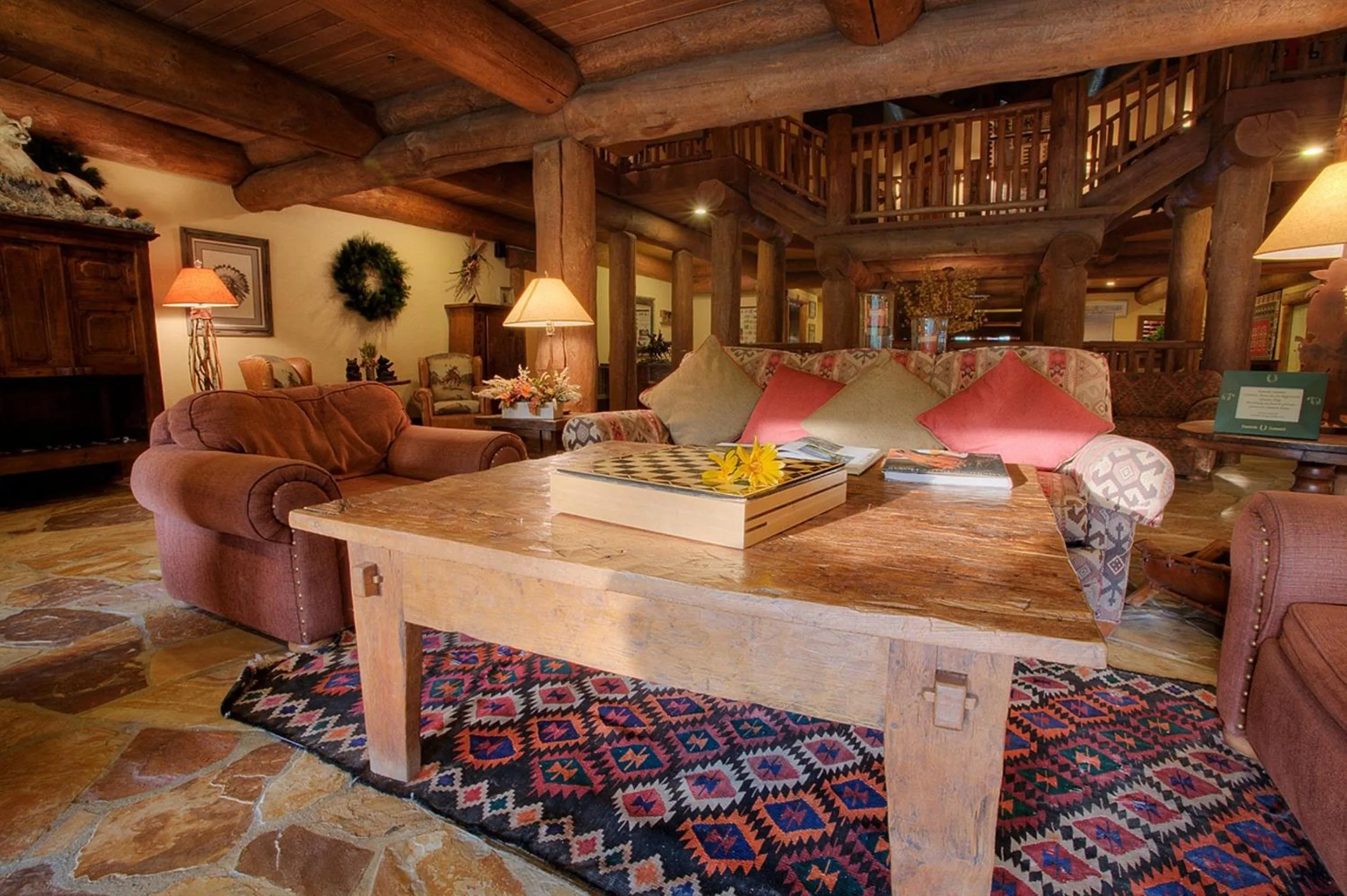 Lobby or reception in Daniels Summit Lodge
