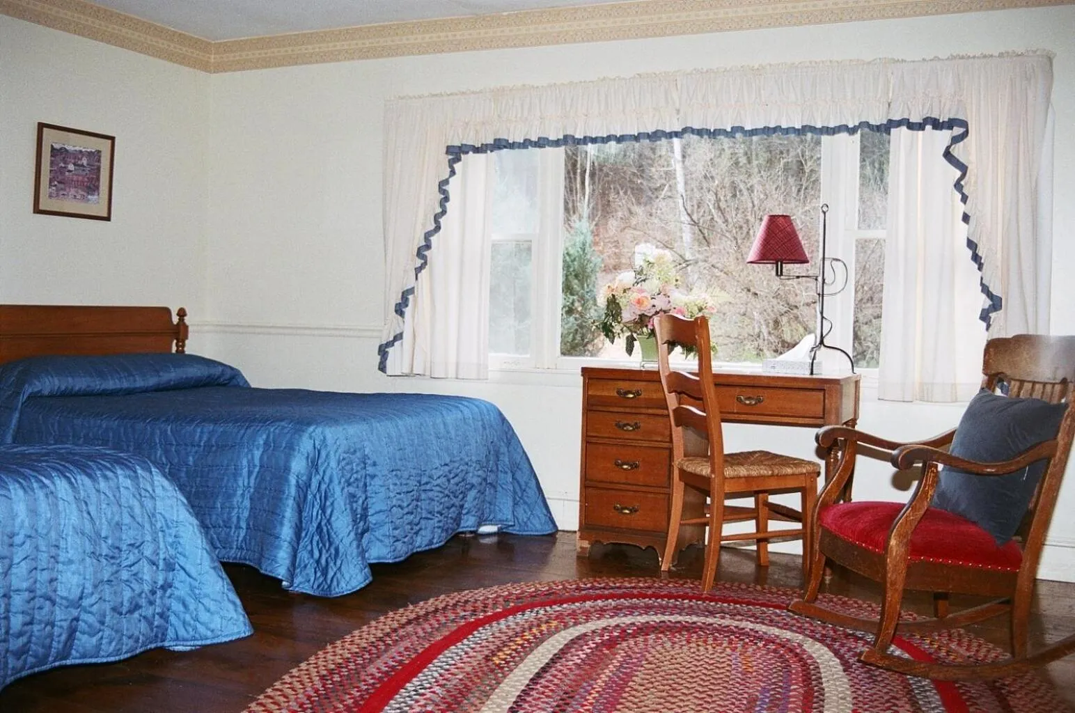 Bed in Winter Clove Family Inn