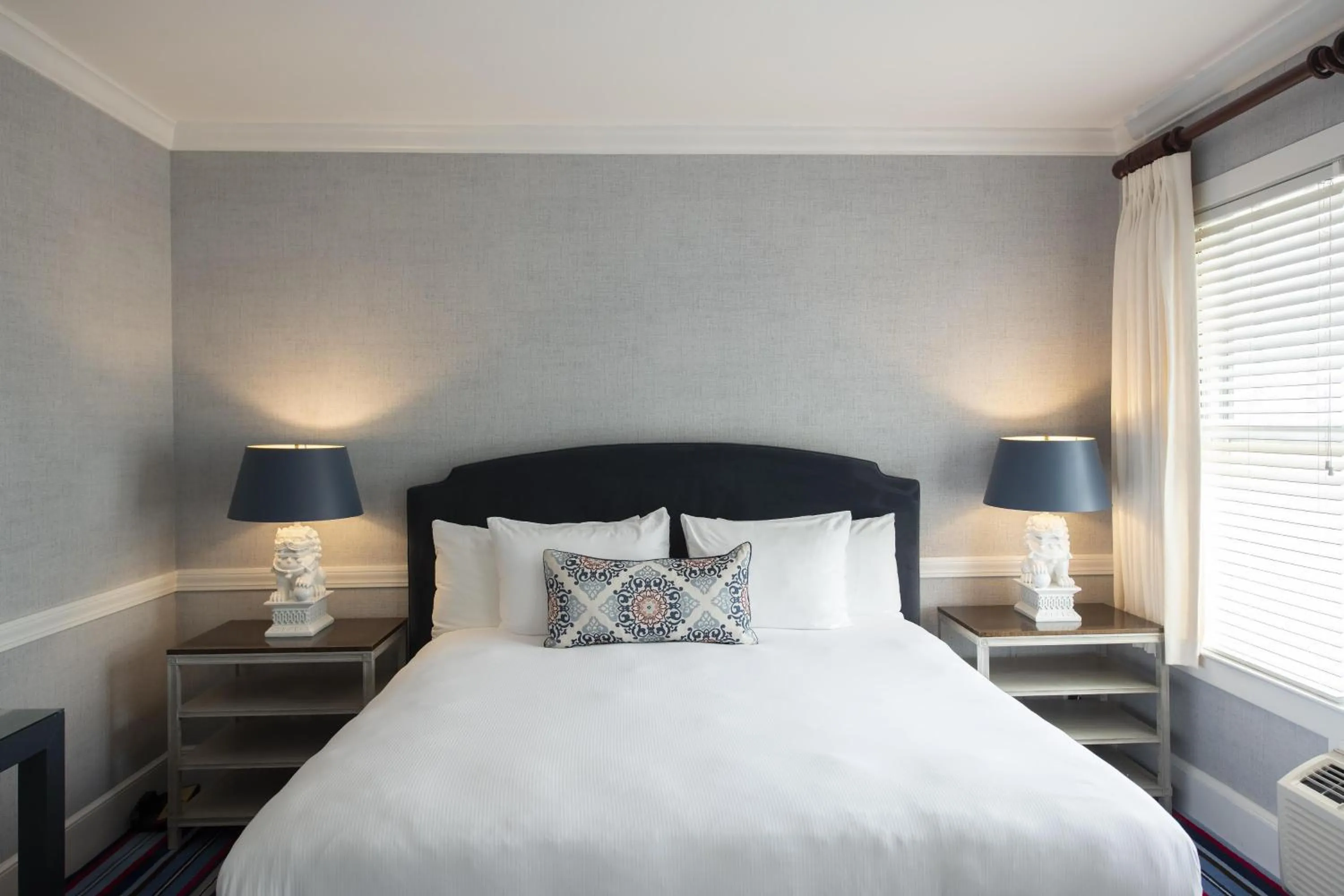 Bedroom, Bed in Kennebunkport Inn