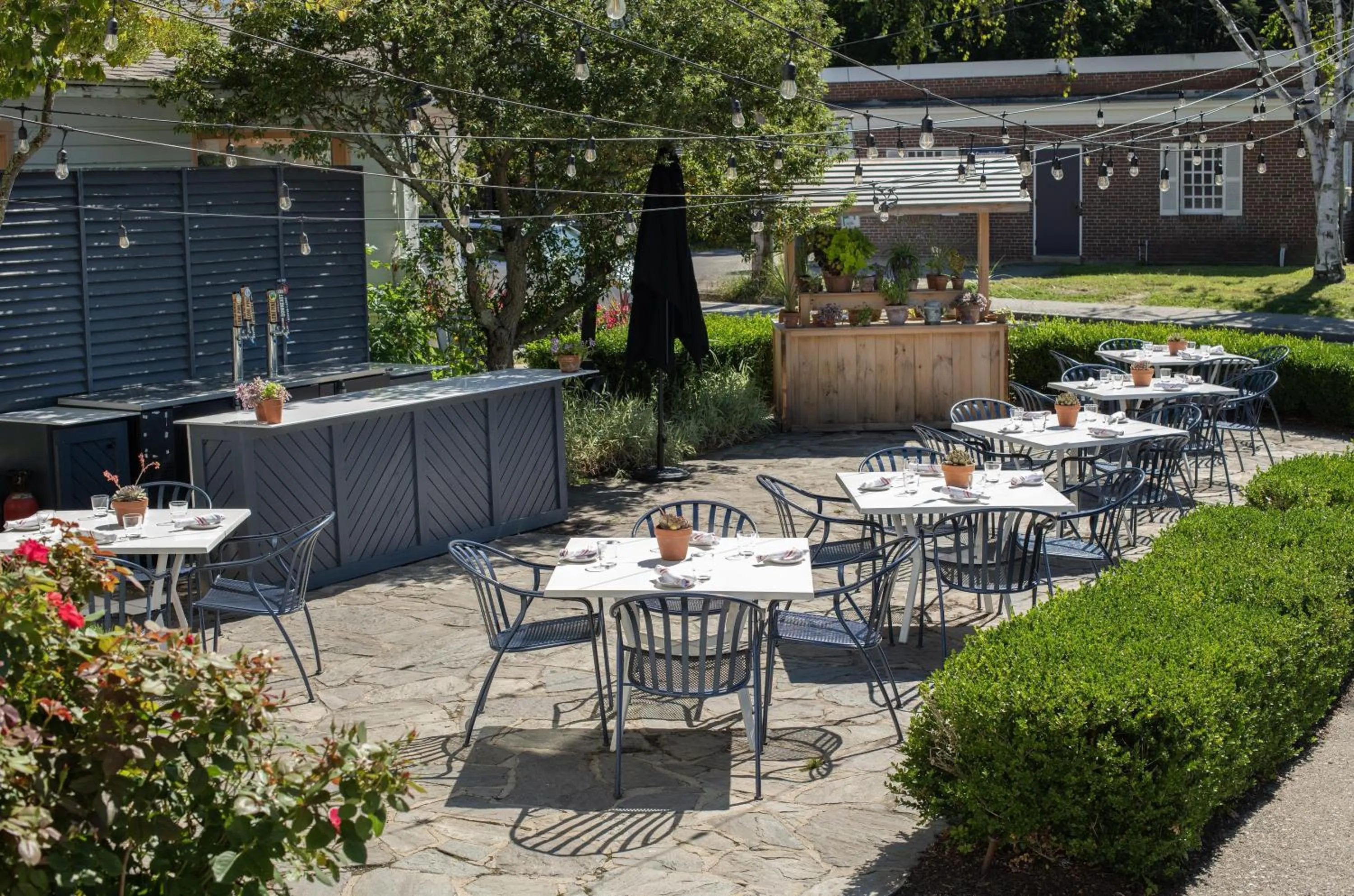 Property building in Kennebunkport Inn