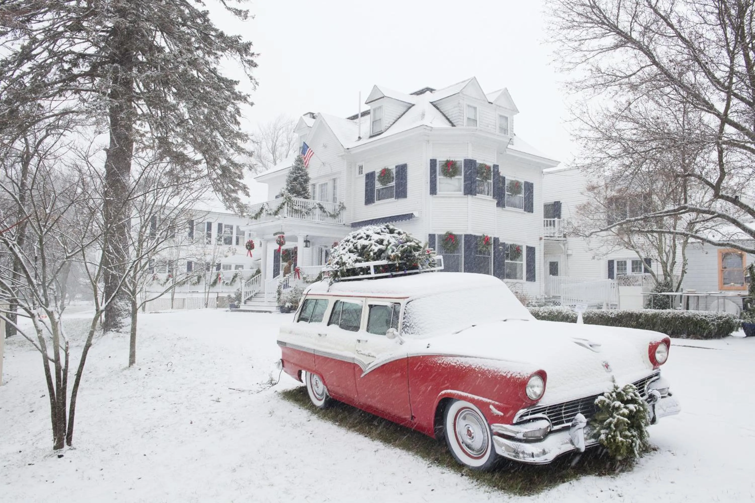 Property building in Kennebunkport Inn