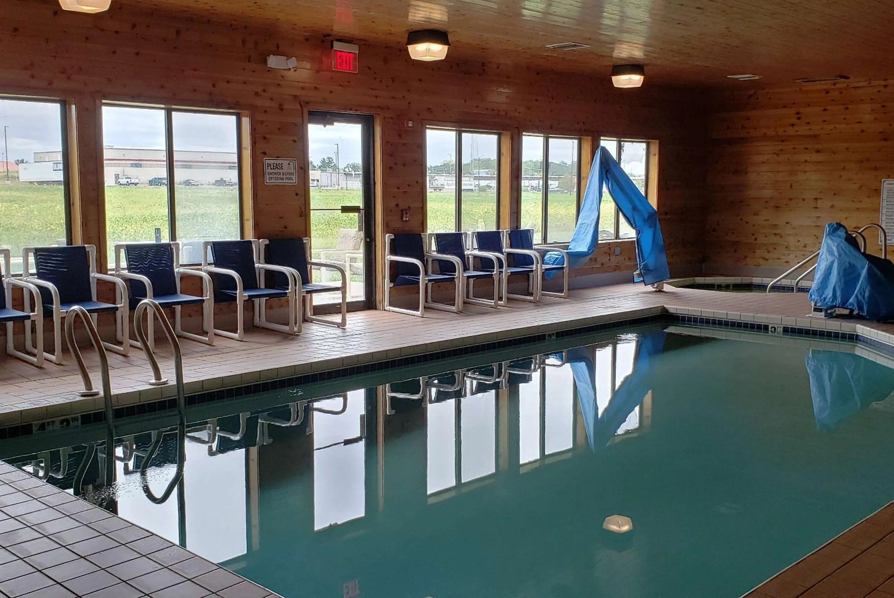 Swimming pool in Super 8 by Wyndham Mauston