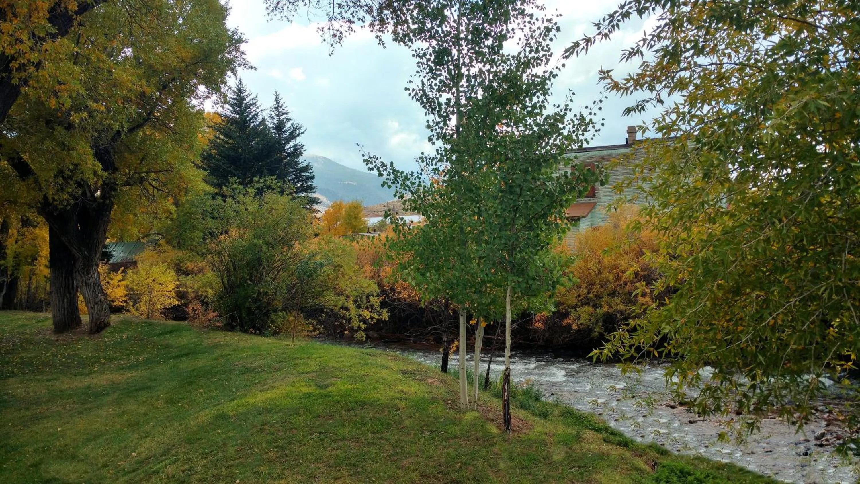 Day in Stagecoach Inn & Suites