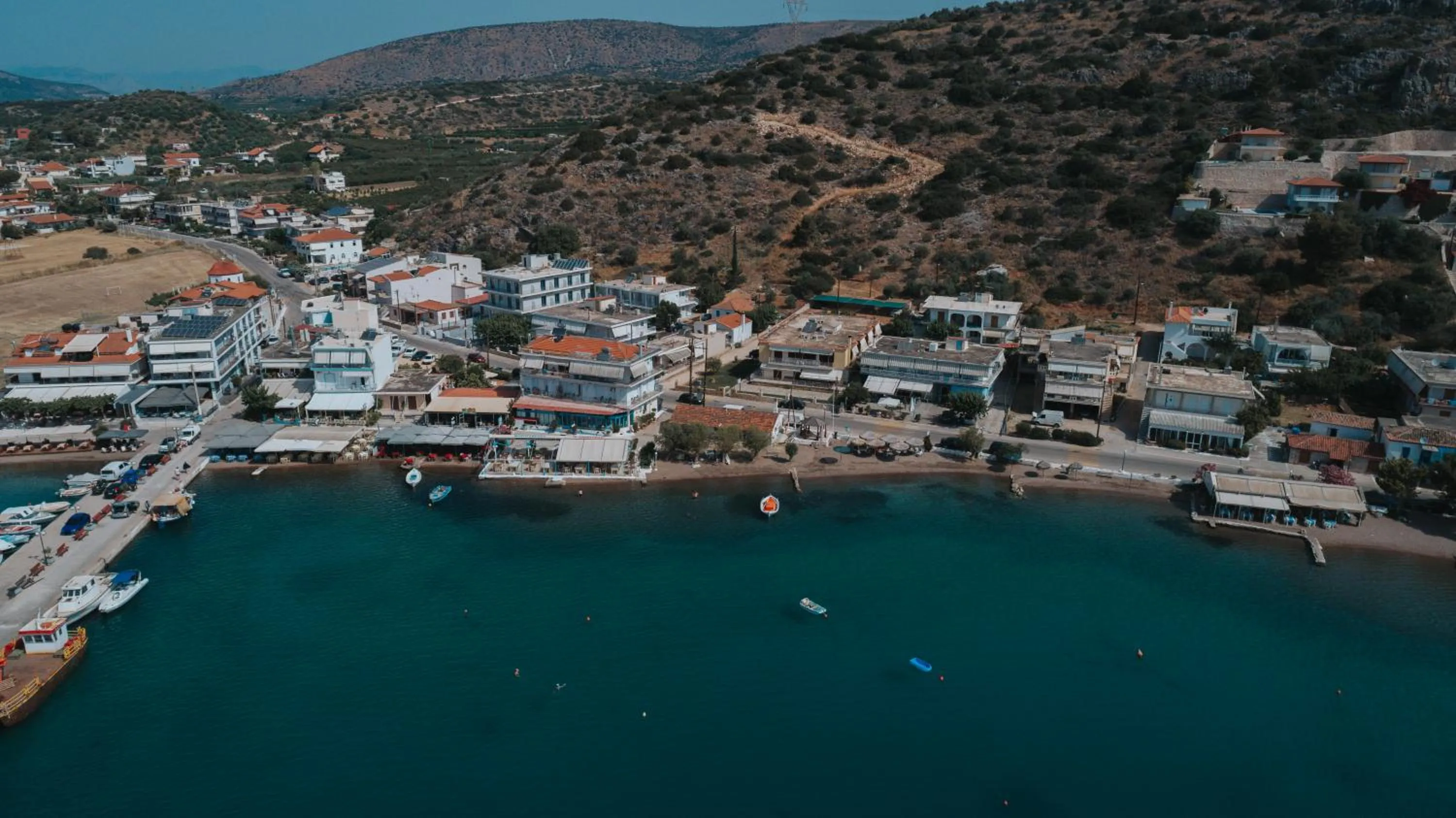 Nearby landmark in Vivari Acta