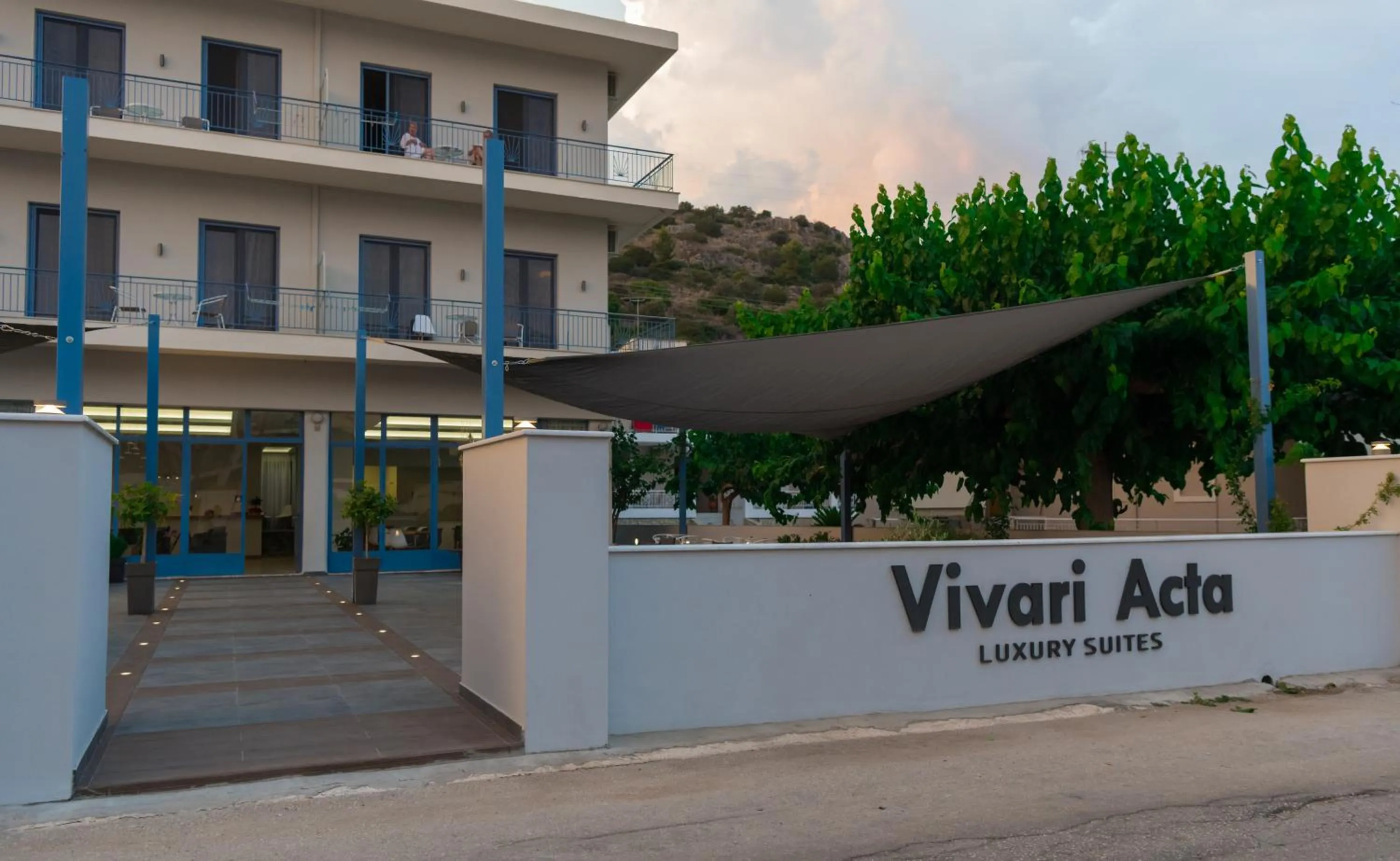 Facade/entrance in Vivari Acta