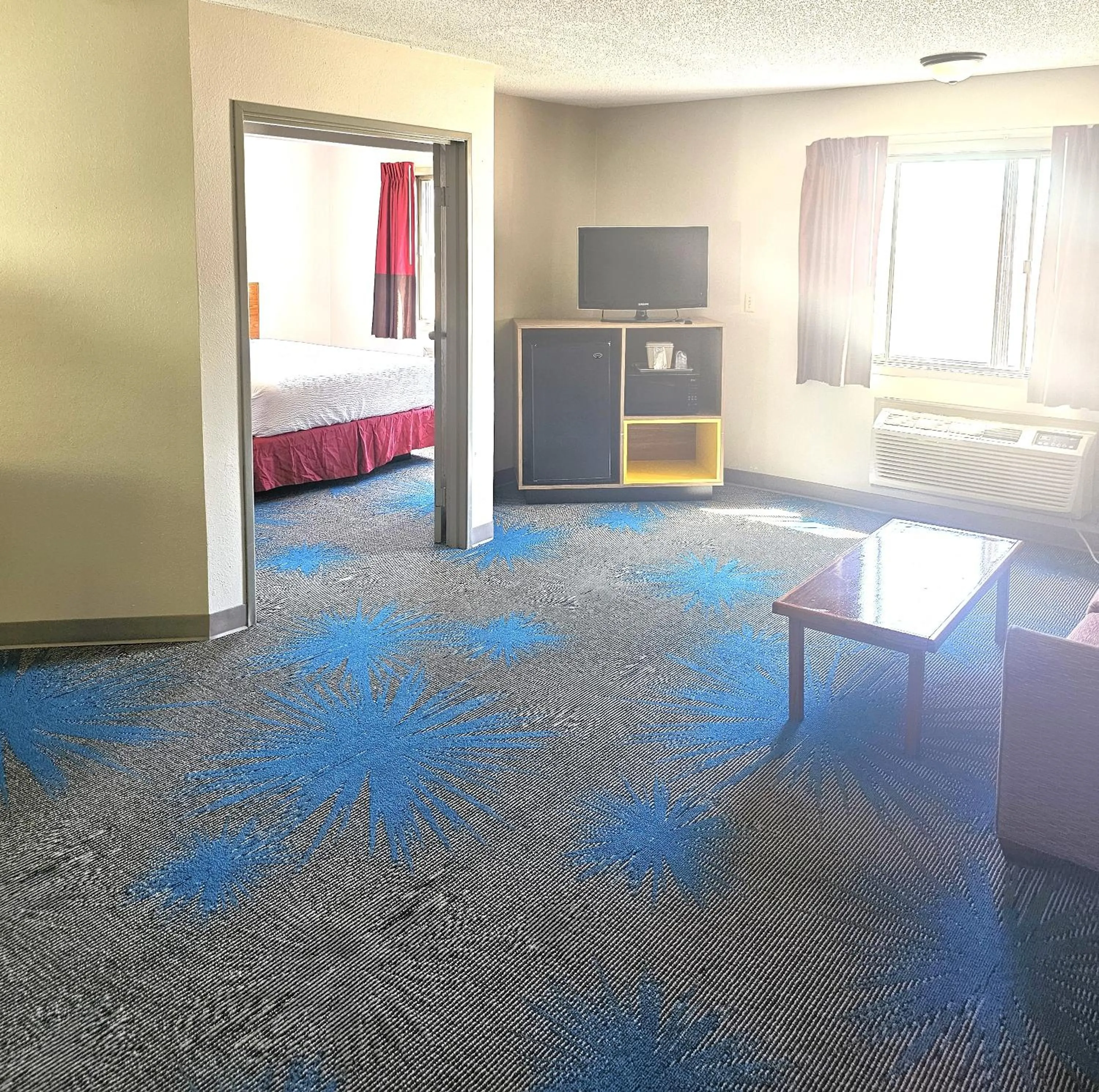 Bed in Days Inn by Wyndham North Sioux City