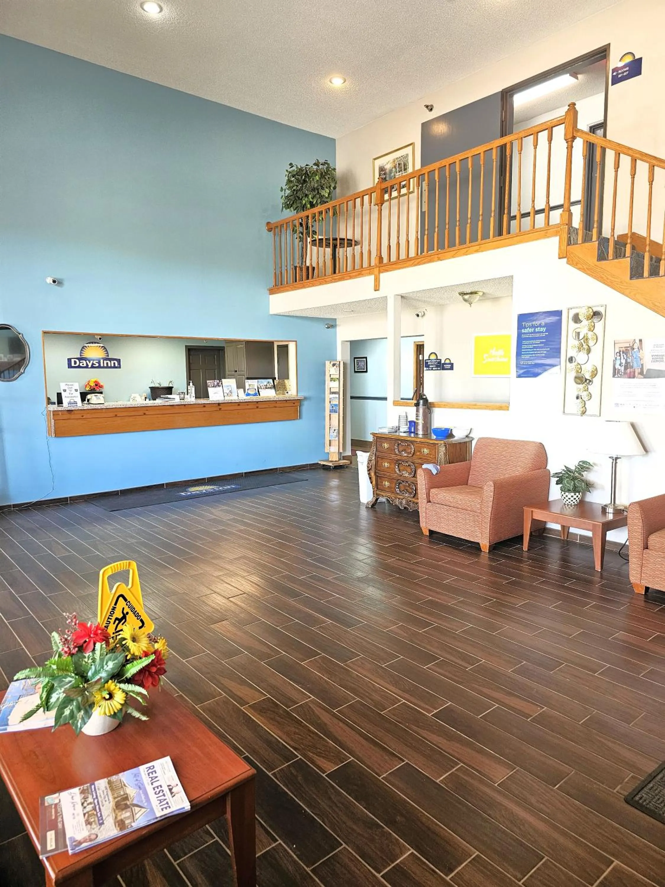 Lobby or reception in Days Inn by Wyndham North Sioux City