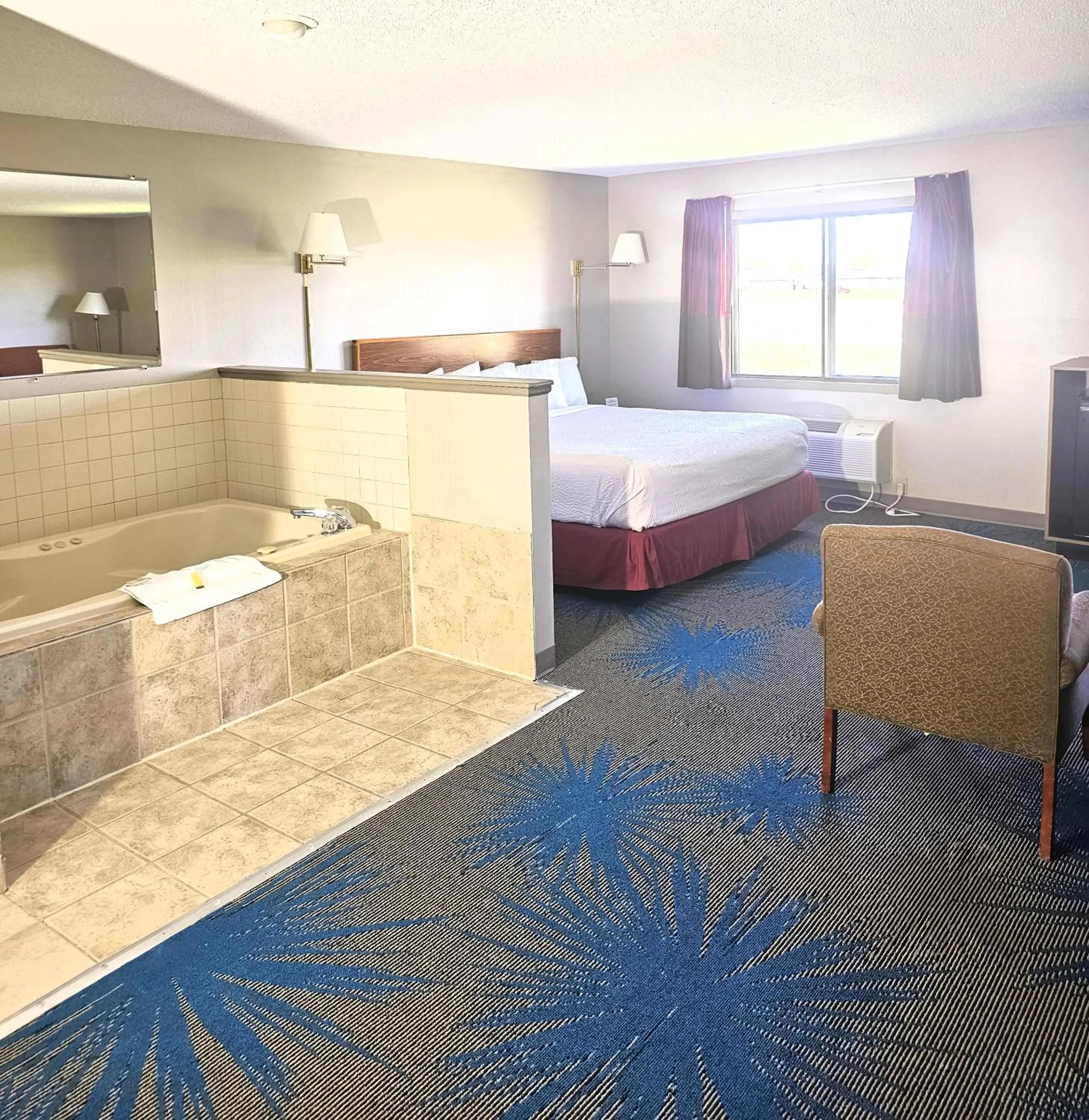Bed in Days Inn by Wyndham North Sioux City