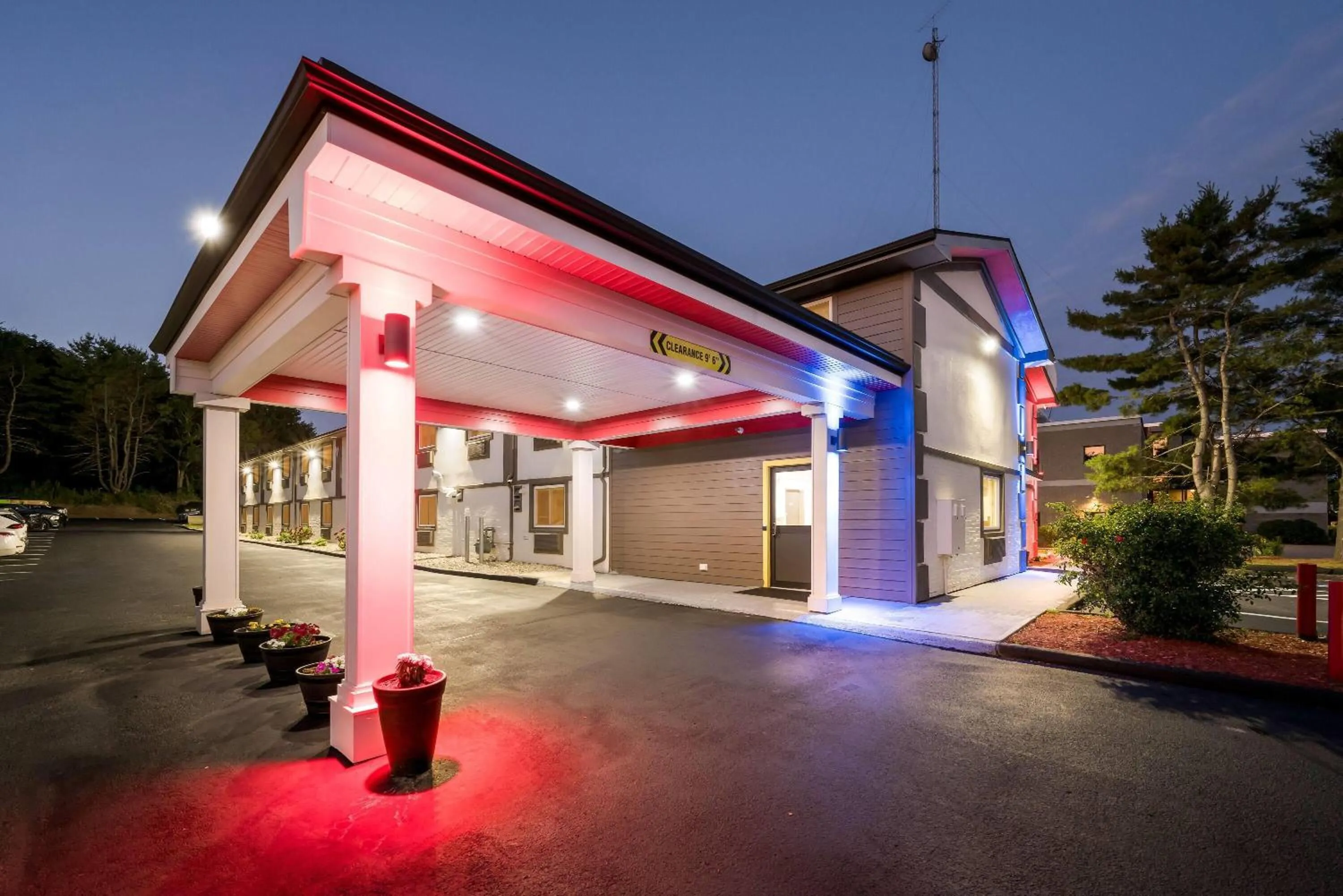 Property building in Super 8 by Wyndham Lewiston Auburn Area