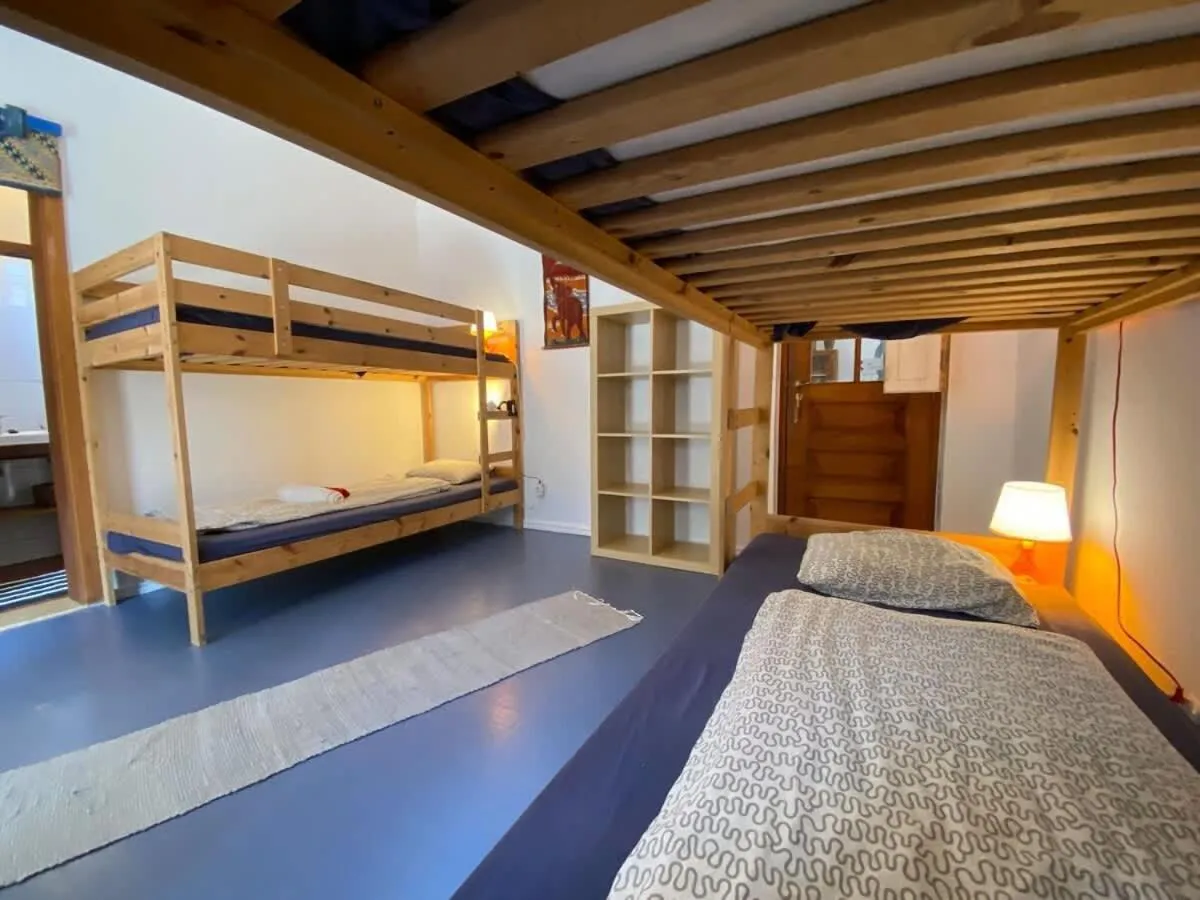 Da Silva Surfcamp 4 Bettzimmer mit Frühstück