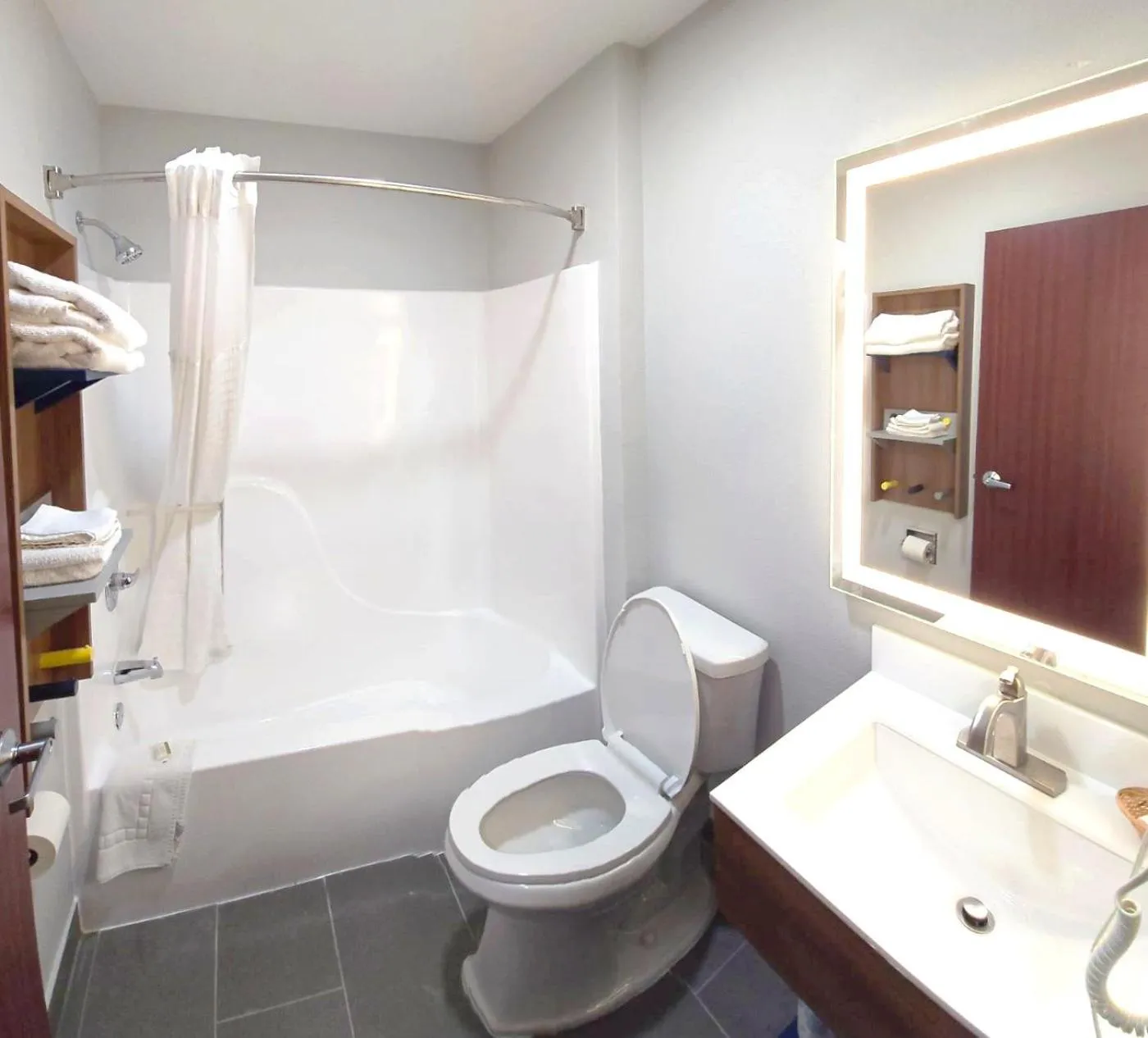 Shower in Microtel Inn & Suites by Wyndham Tulsa - Catoosa Route 66