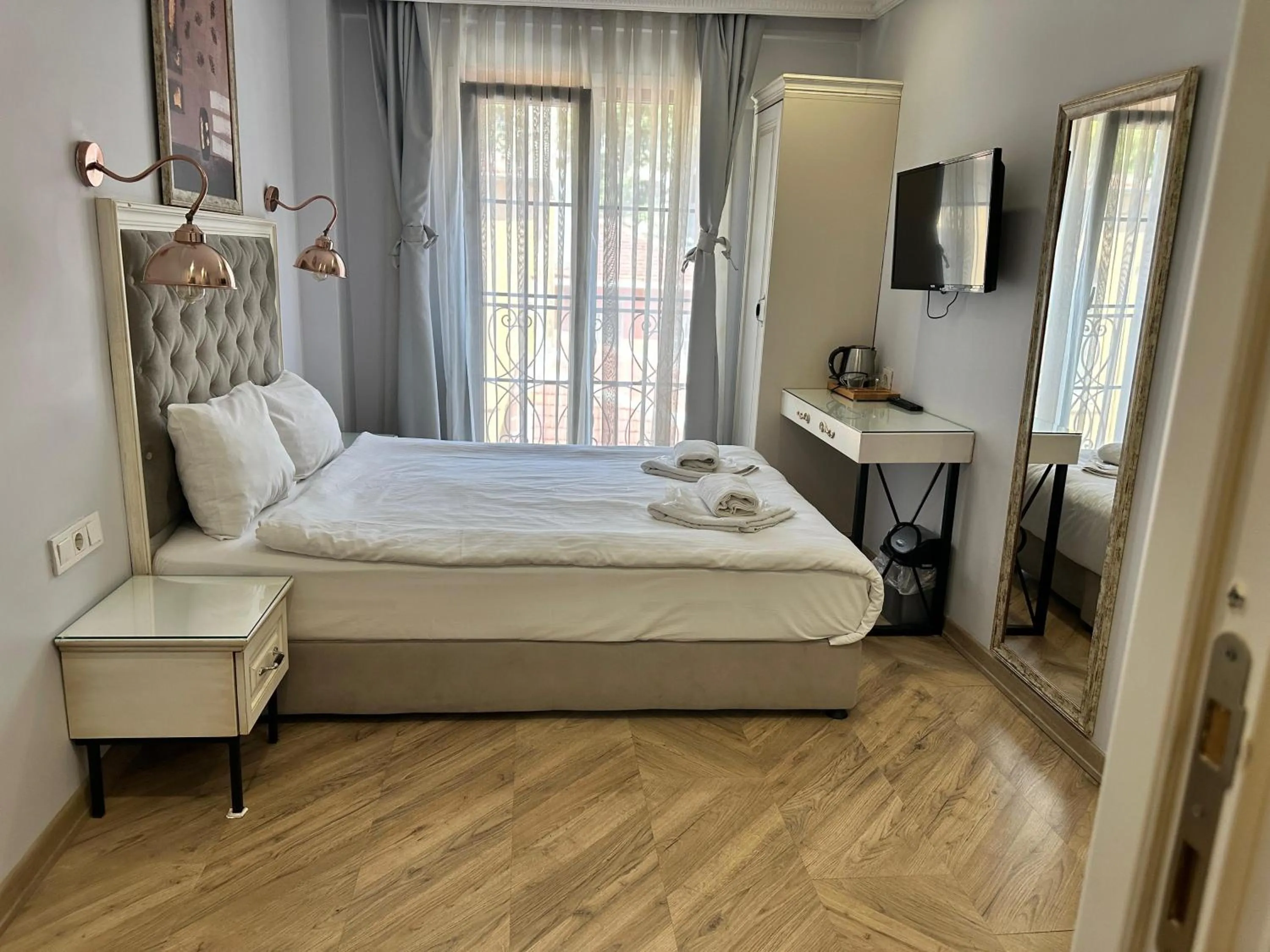 Bedroom, Bed in Good Night Hotel Istanbul