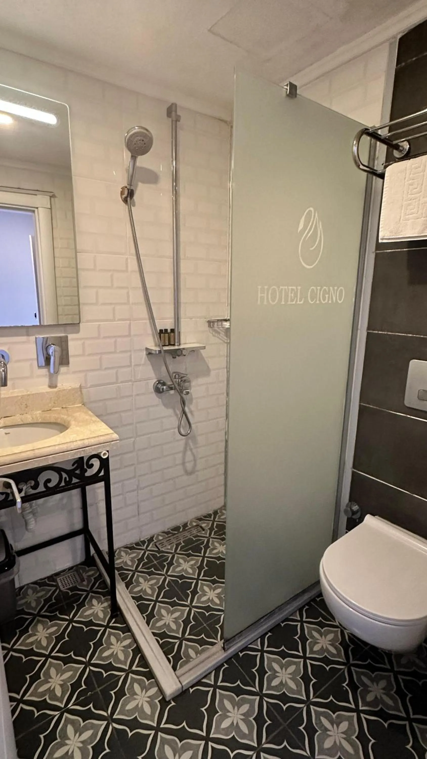 Bathroom in Good Night Hotel Istanbul