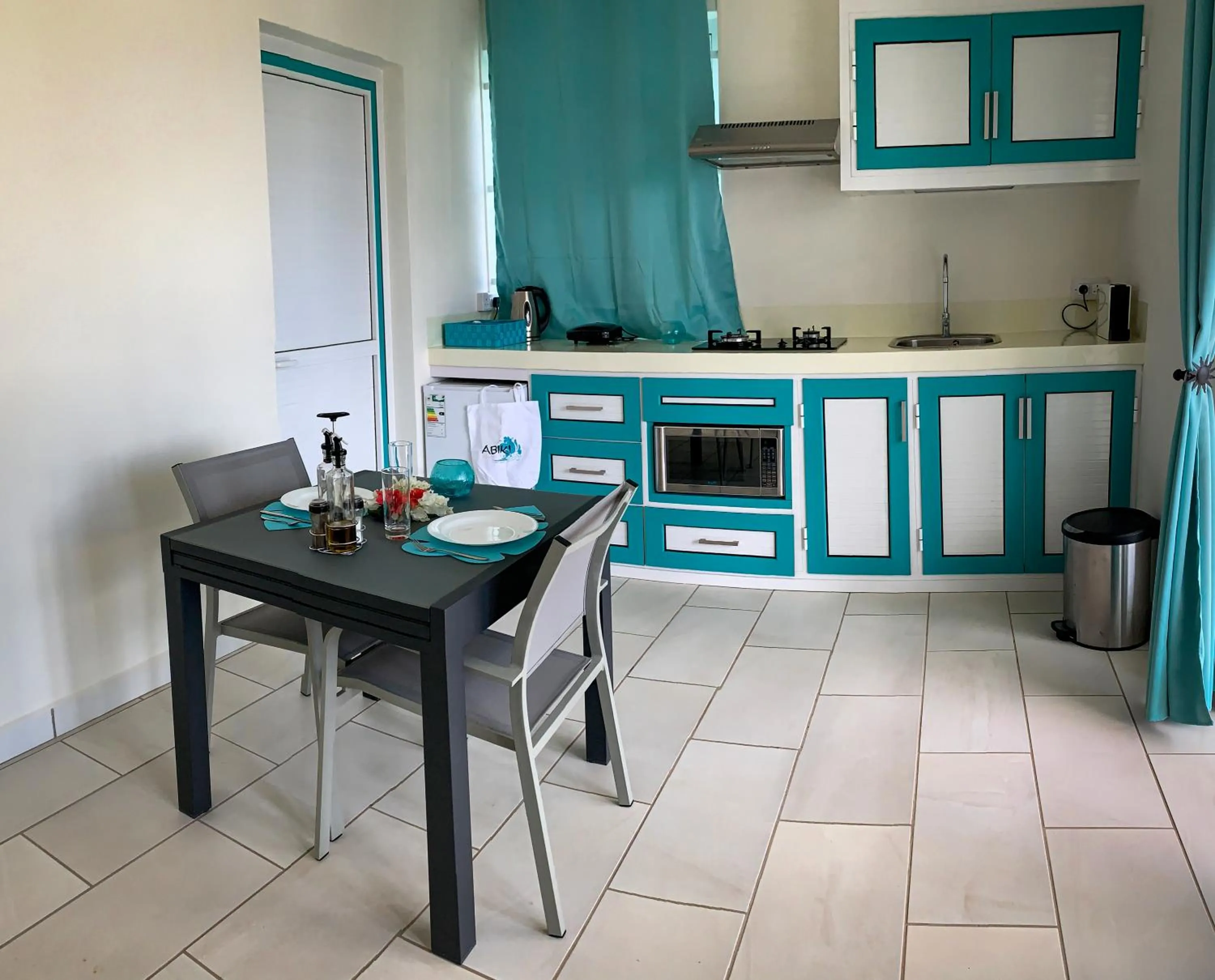 Kitchen or kitchenette in Abiki Mauritius with Tourism Authority Permit