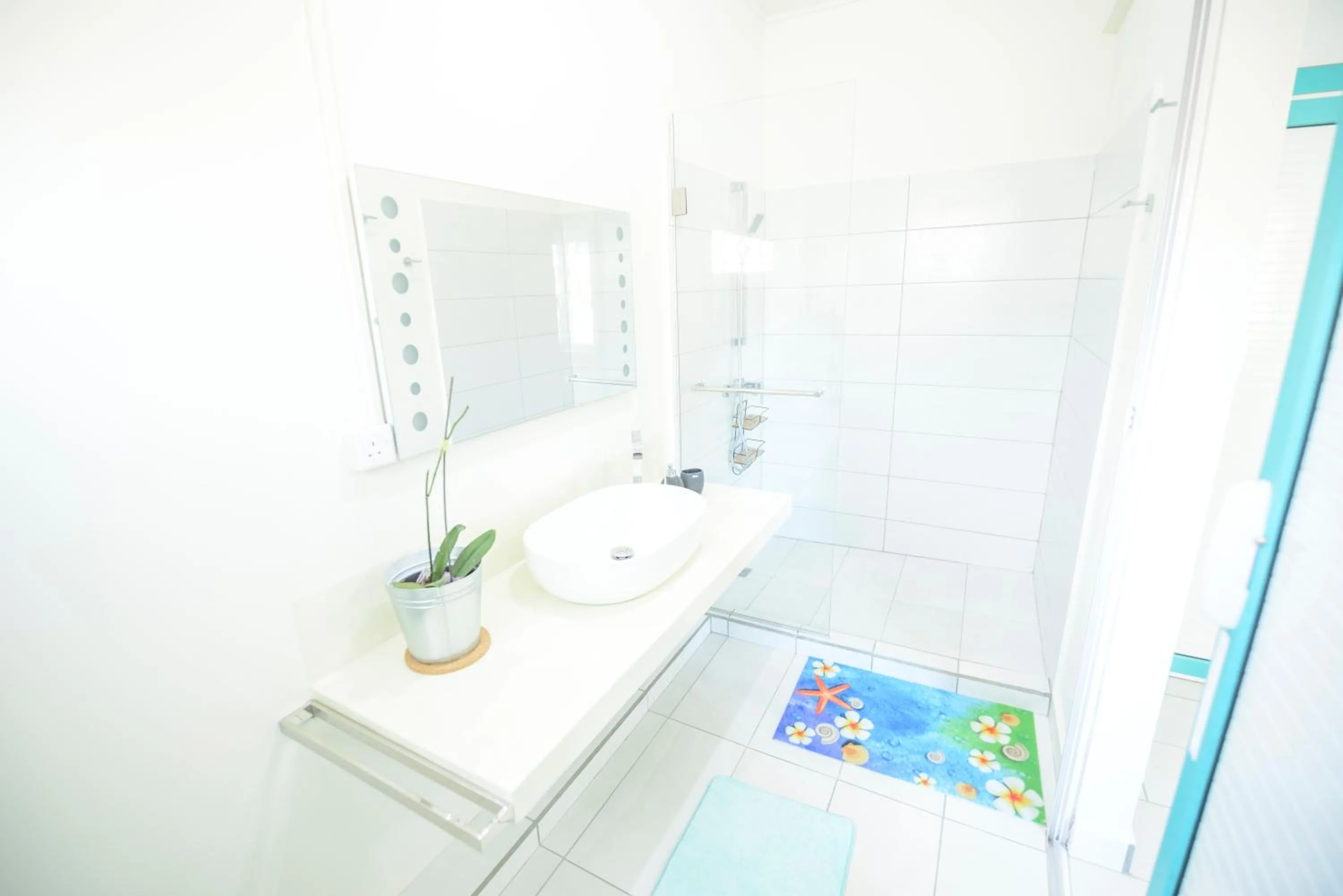 Bathroom in Abiki Mauritius with Tourism Authority Permit