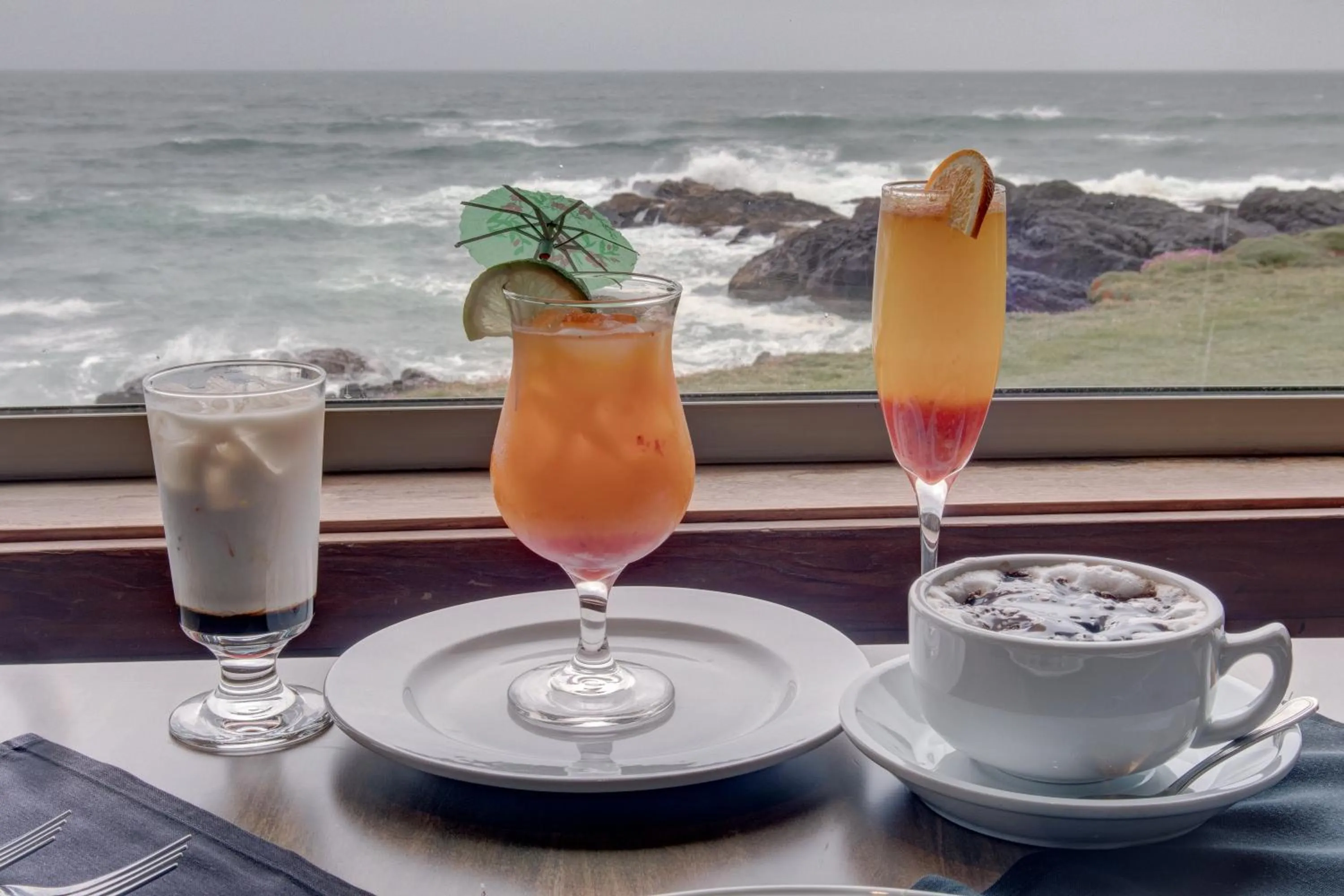 Restaurant/places to eat in Adobe Resort