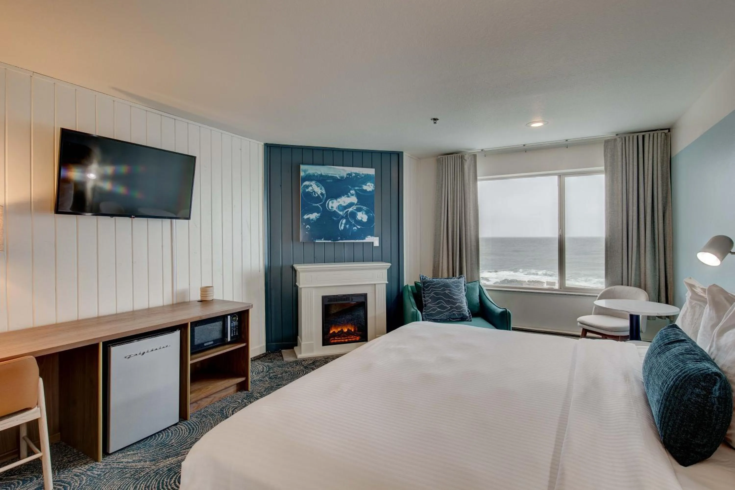 Bedroom, Bed in Adobe Resort