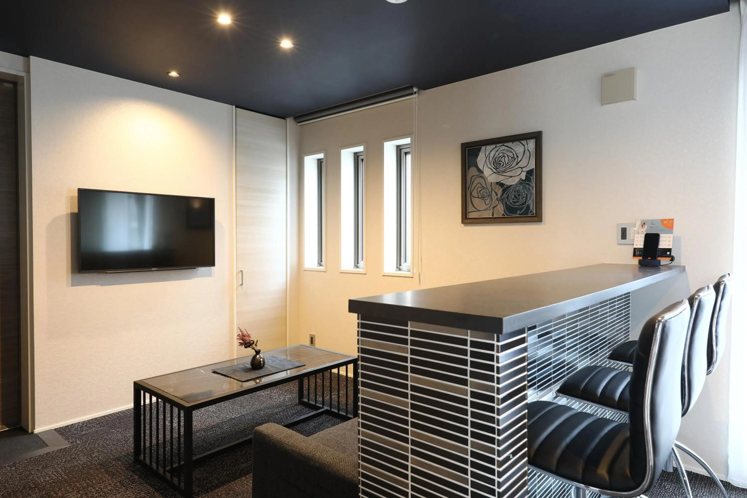 Photo of the whole room in GRAND BASE Hakata City