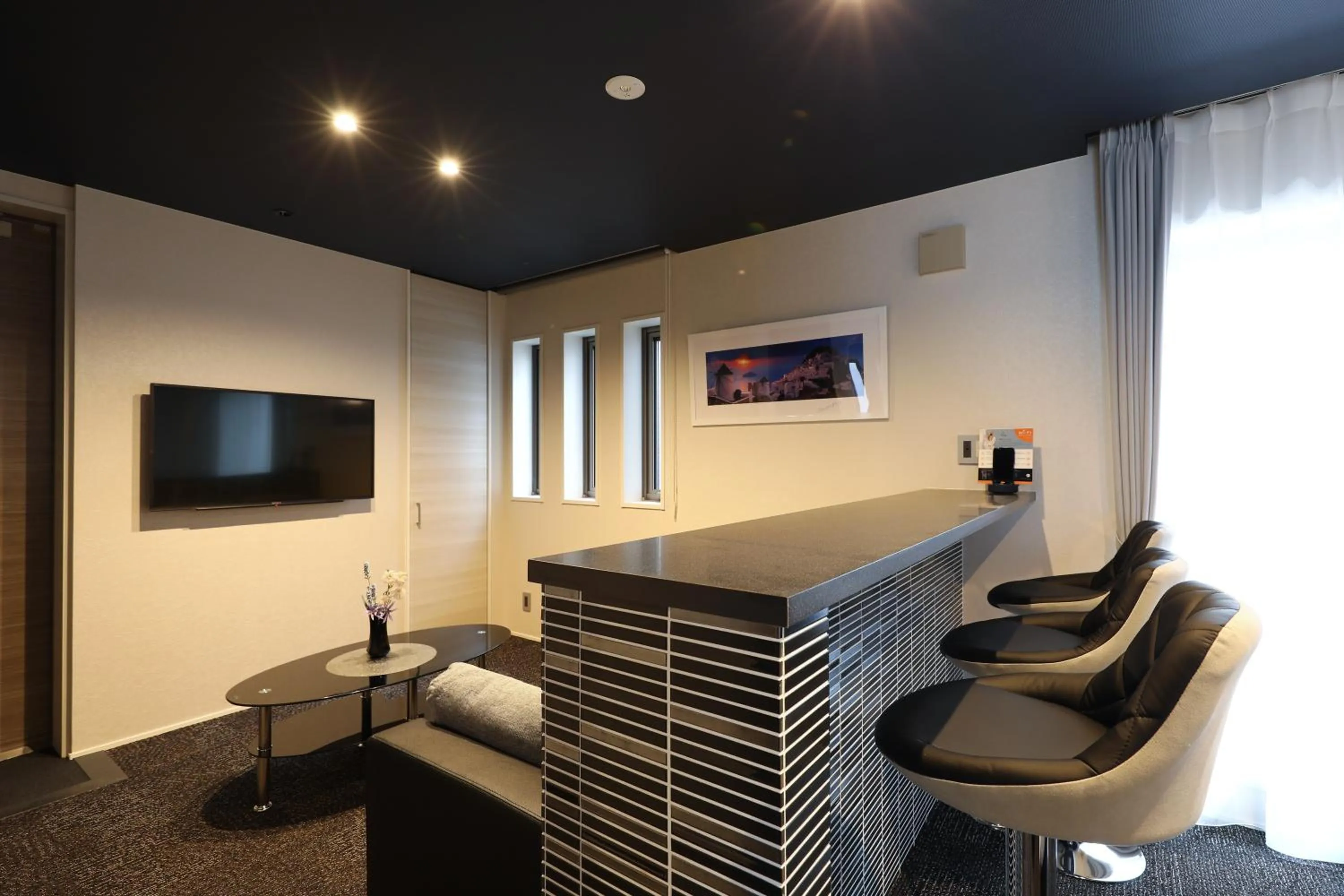 Photo of the whole room in GRAND BASE Hakata City