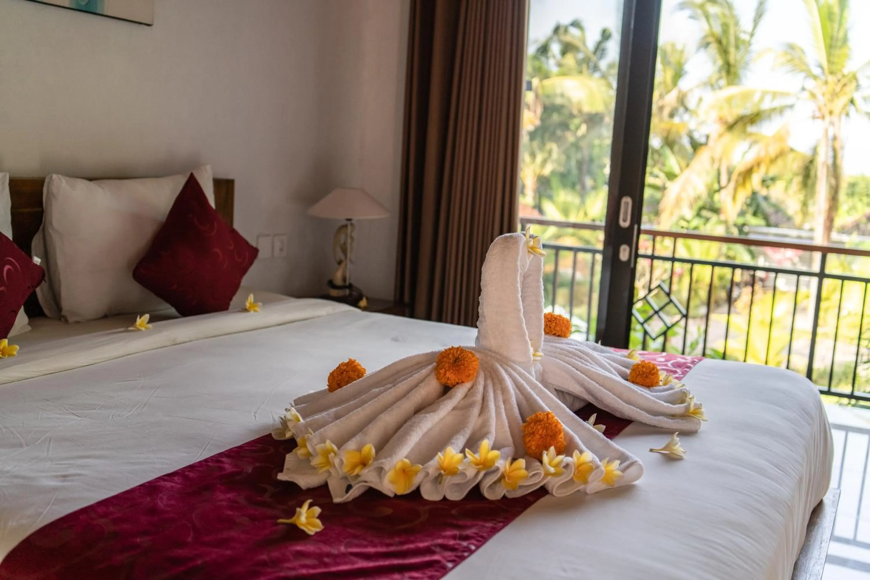 Bed in Surya Maha Bungallo