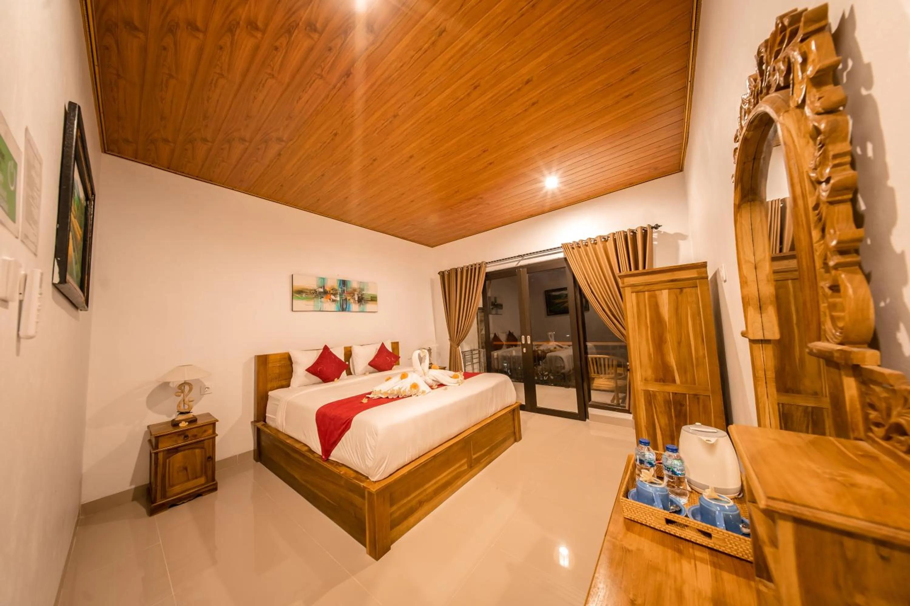 Bed in Surya Maha Bungallo