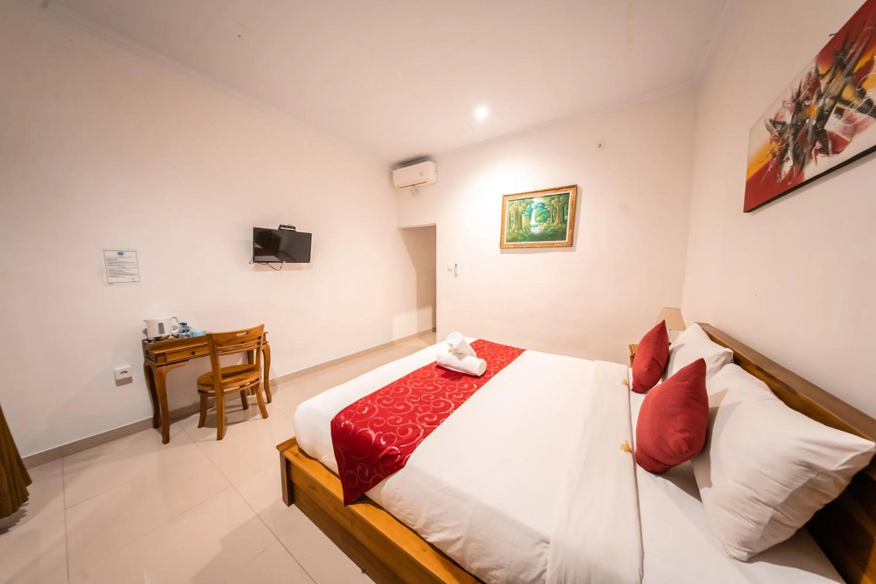 Bed in Surya Maha Bungallo