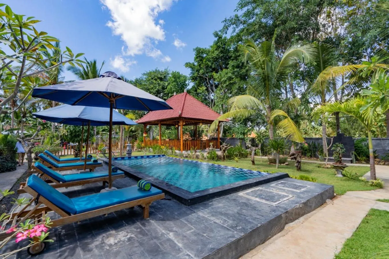 Area and facilities in Surya Maha Bungallo