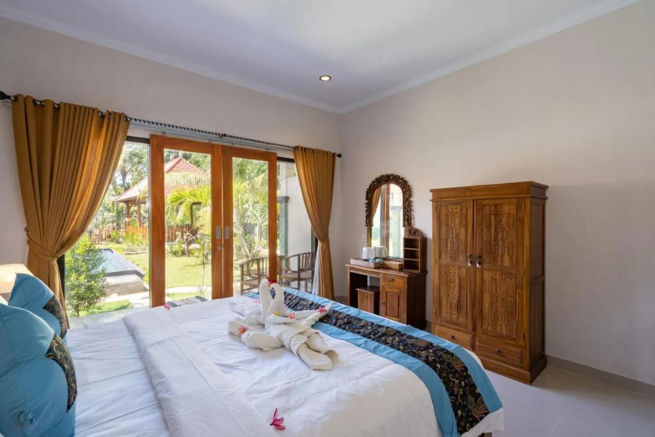 Bed in Surya Maha Bungallo