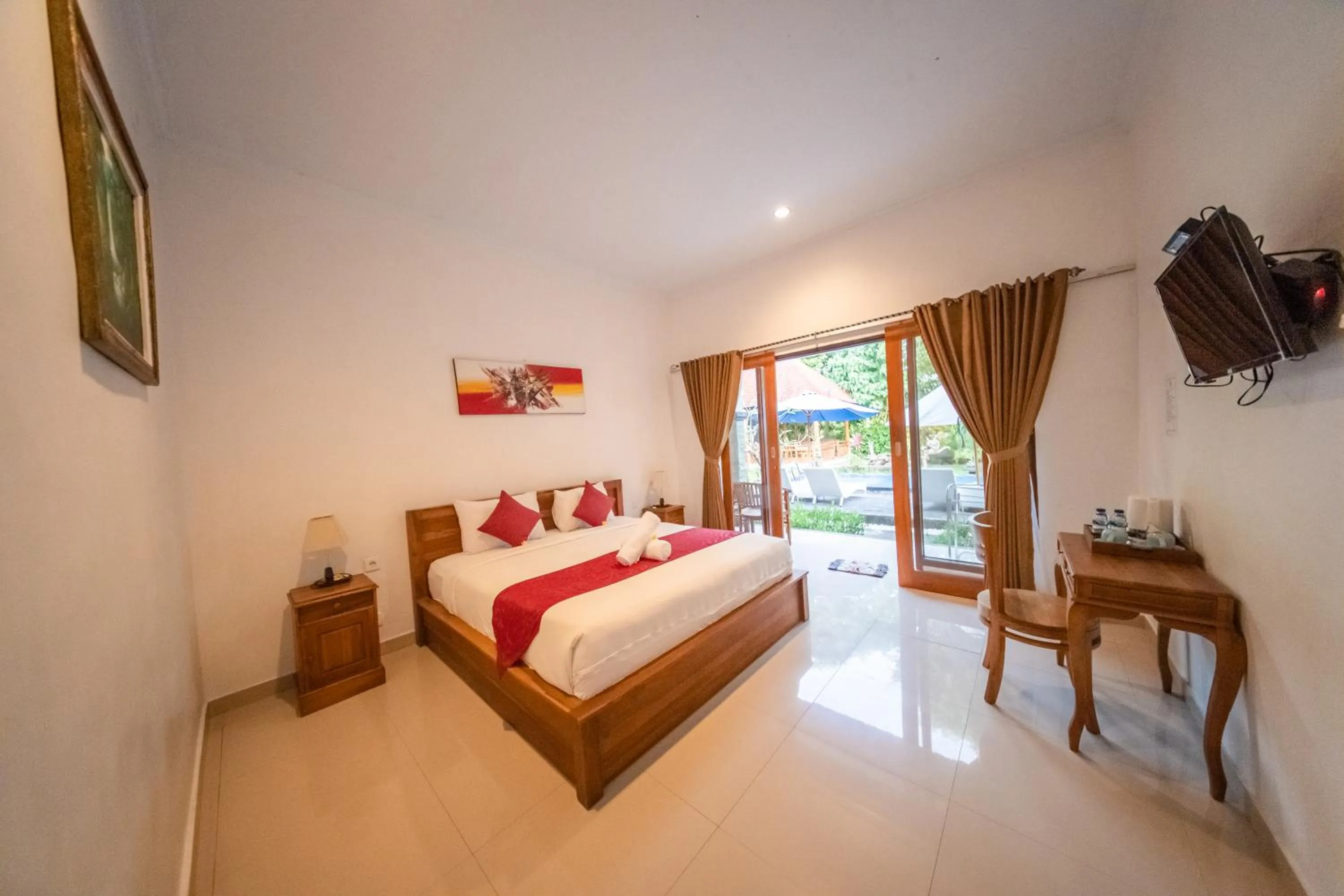 Bed in Surya Maha Bungallo