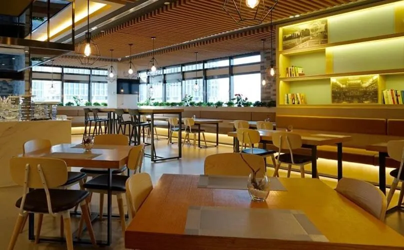 Atour Hotel Tianjin Binhai Second Avenue Branch