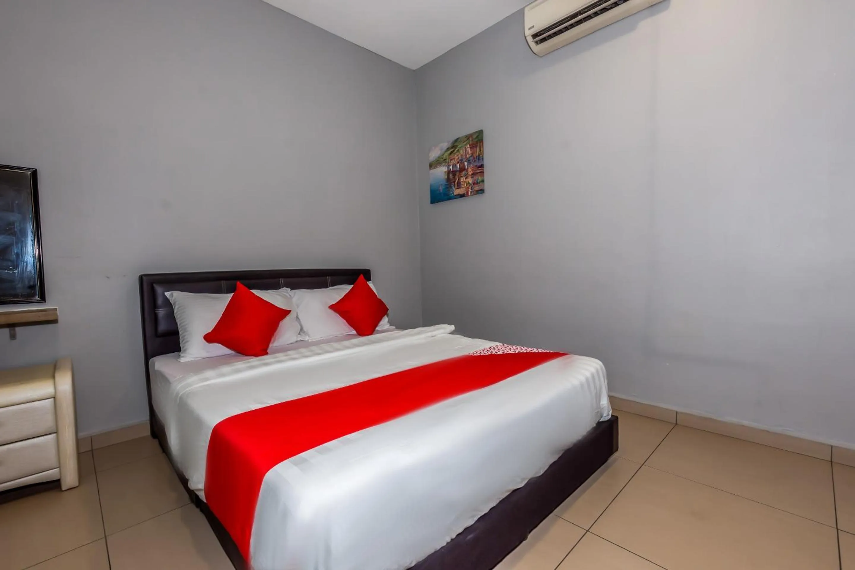 Bedroom in OYO 1185 Ho Hotel